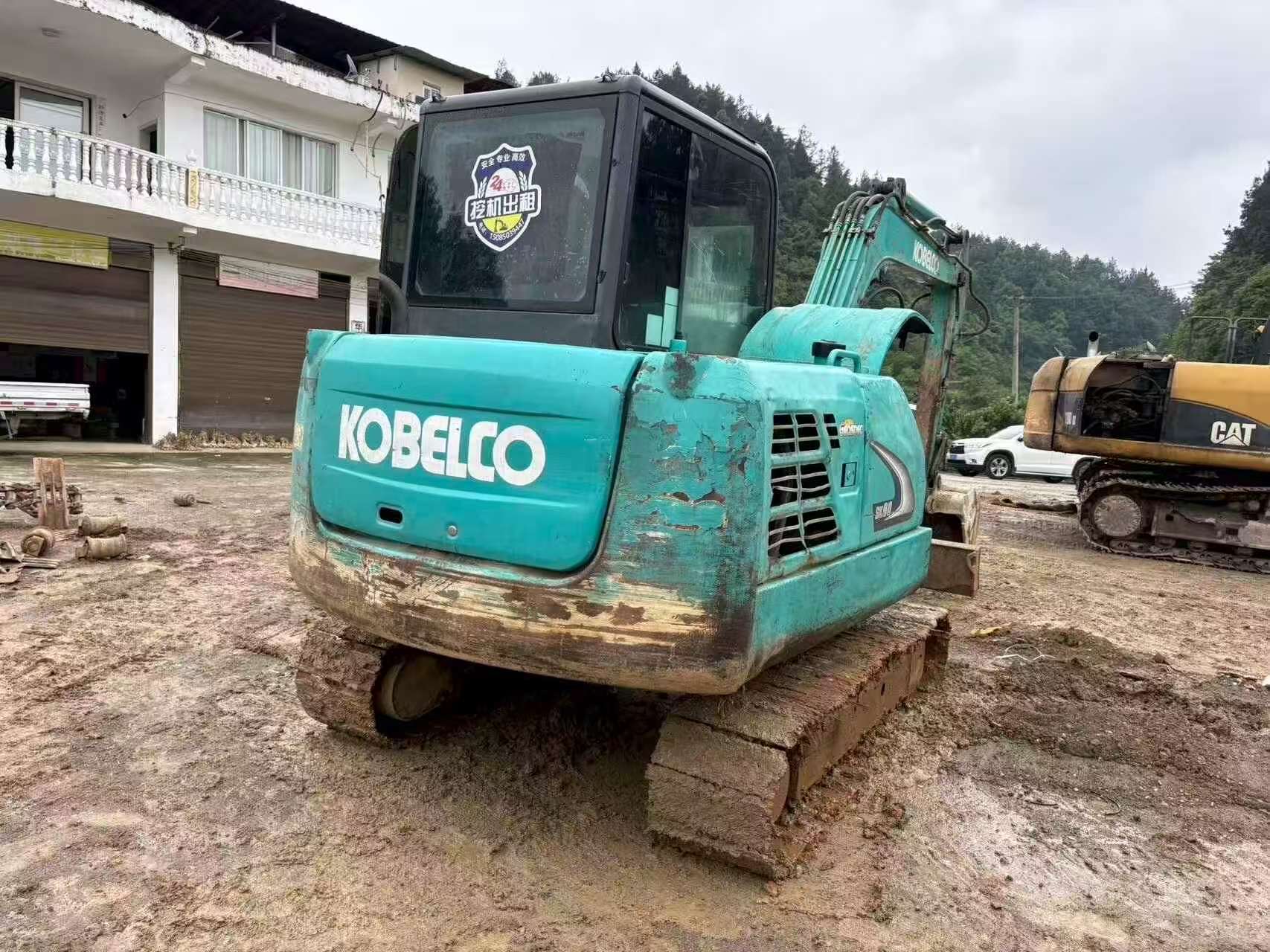 Buy Kobelco SK60 Used Excavator / 1