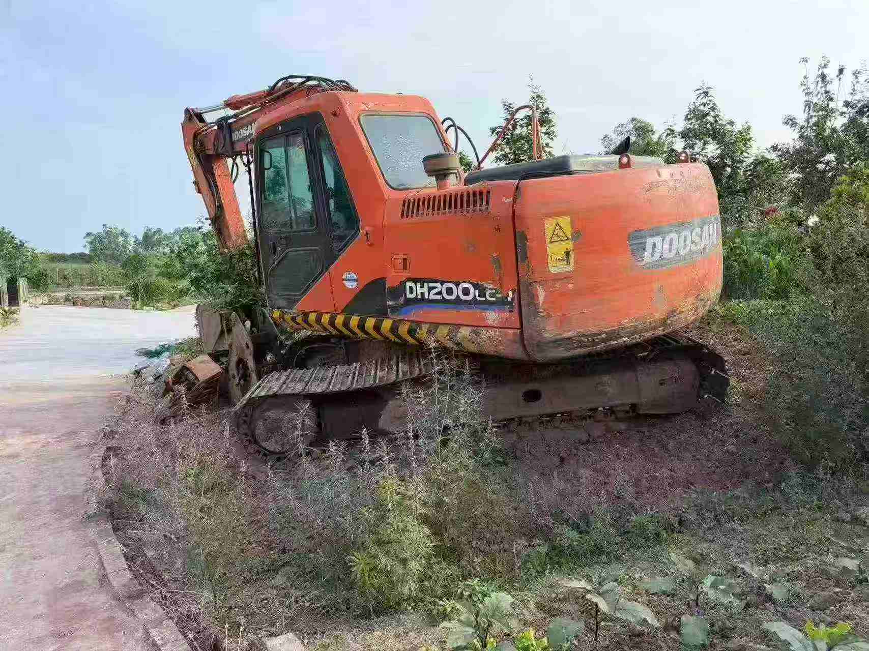 Buy Doosan DH150-7 Used Excavator / 2