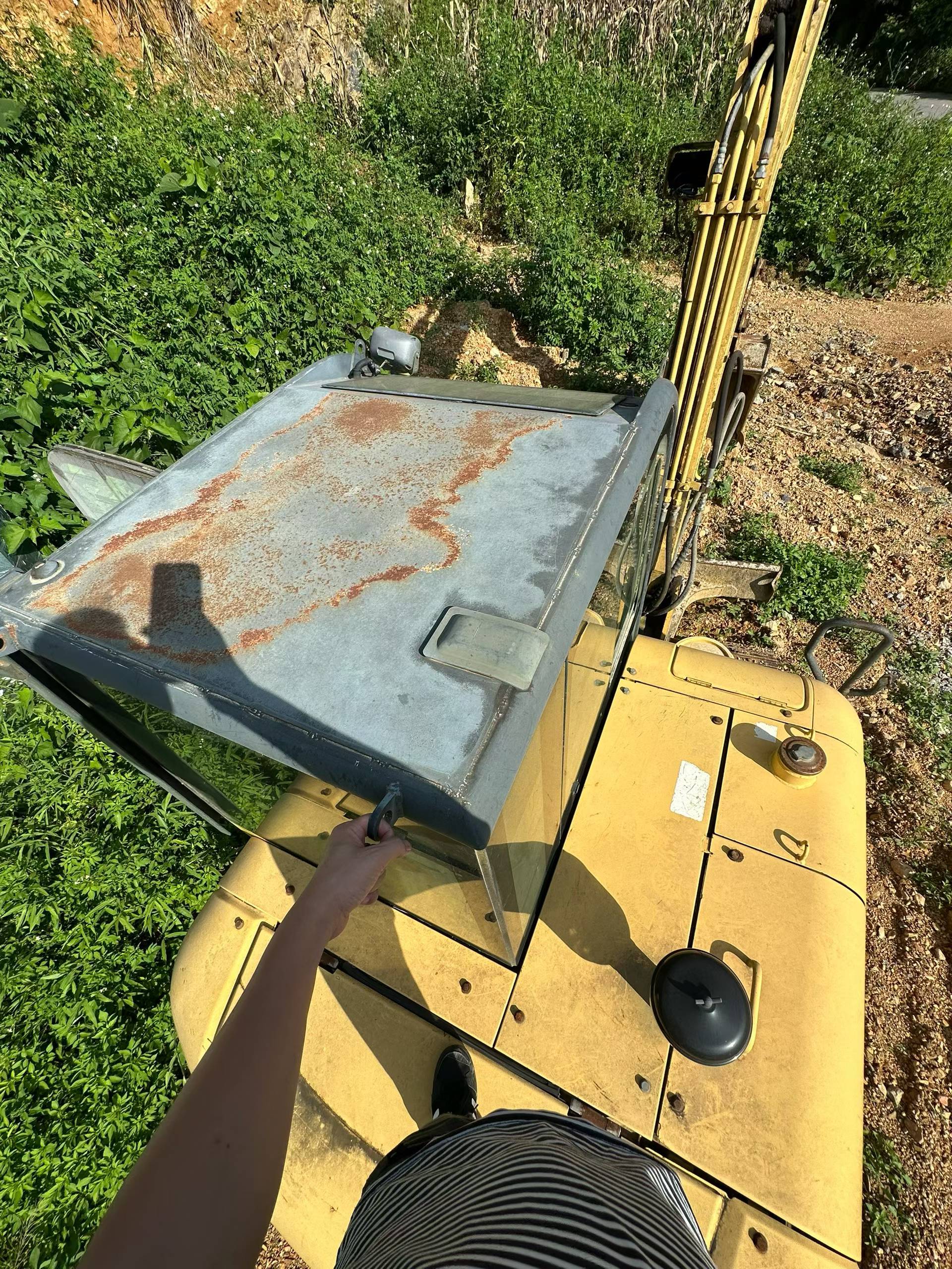 Buy Komatsu PC56-7 Used Excavator / 8 Buy Komatsu PC56-7 Used Excavator / 8