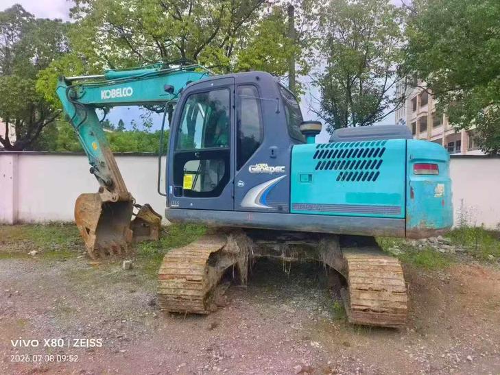Buy Kobelco SK130 Used Excavator / 1