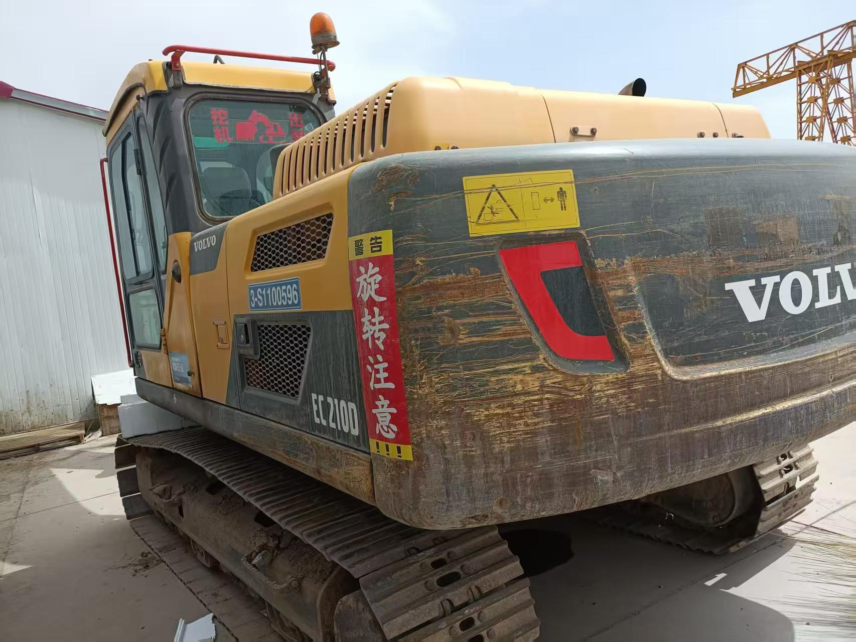 Buy Volvo EC210B Used Excavator / 3 Buy Volvo EC210B Used Excavator / 3
