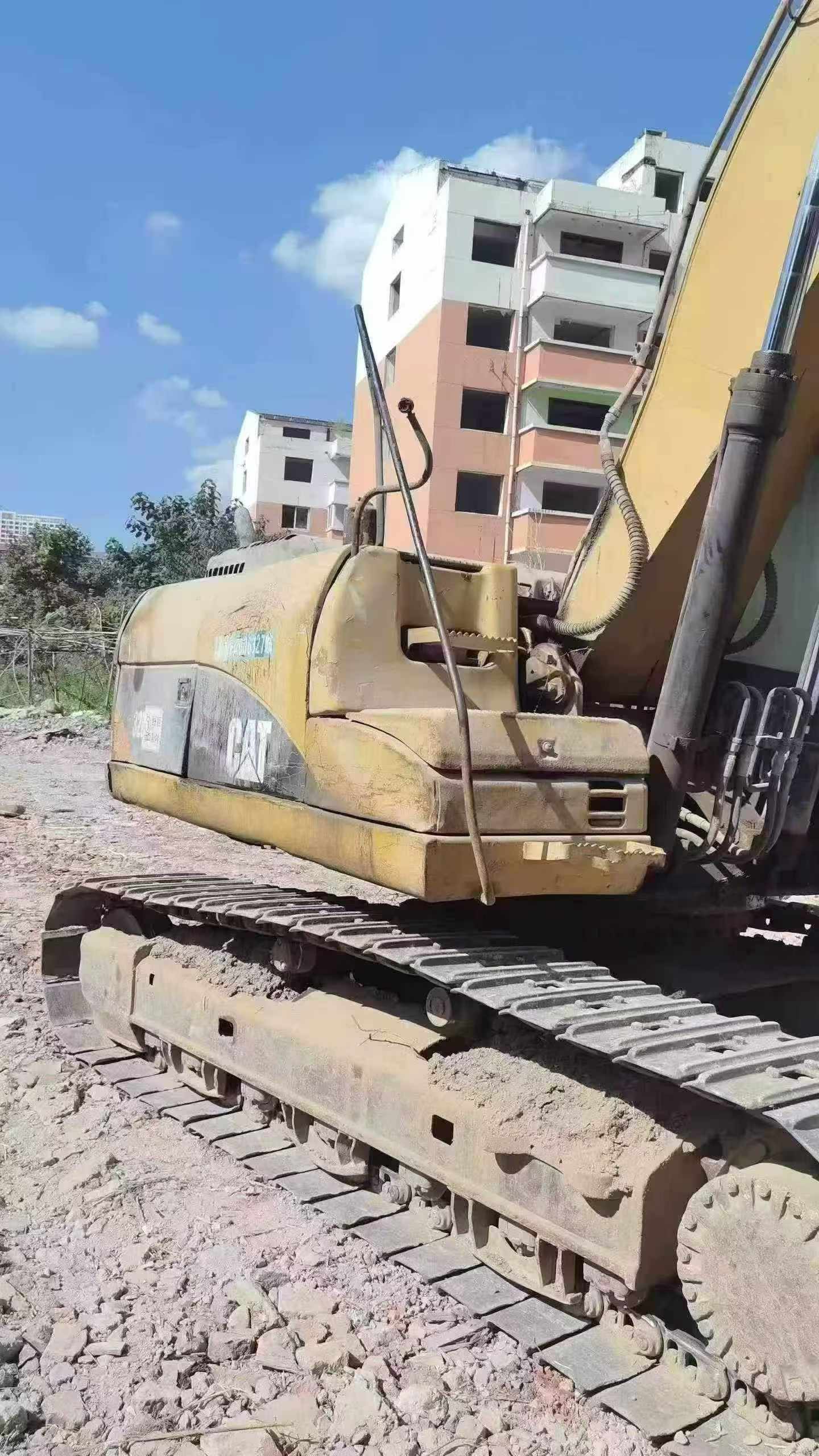 Buy Caterpillar 320A Used Excavator / 2 Buy Caterpillar 320A Used Excavator / 2