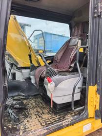 Buy Komatsu PC110-7 Used Excavator / 8 Buy Komatsu PC110-7 Used Excavator / 8