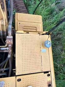Buy Caterpillar 320D Used Excavator / 3 Buy Caterpillar 320D Used Excavator / 3