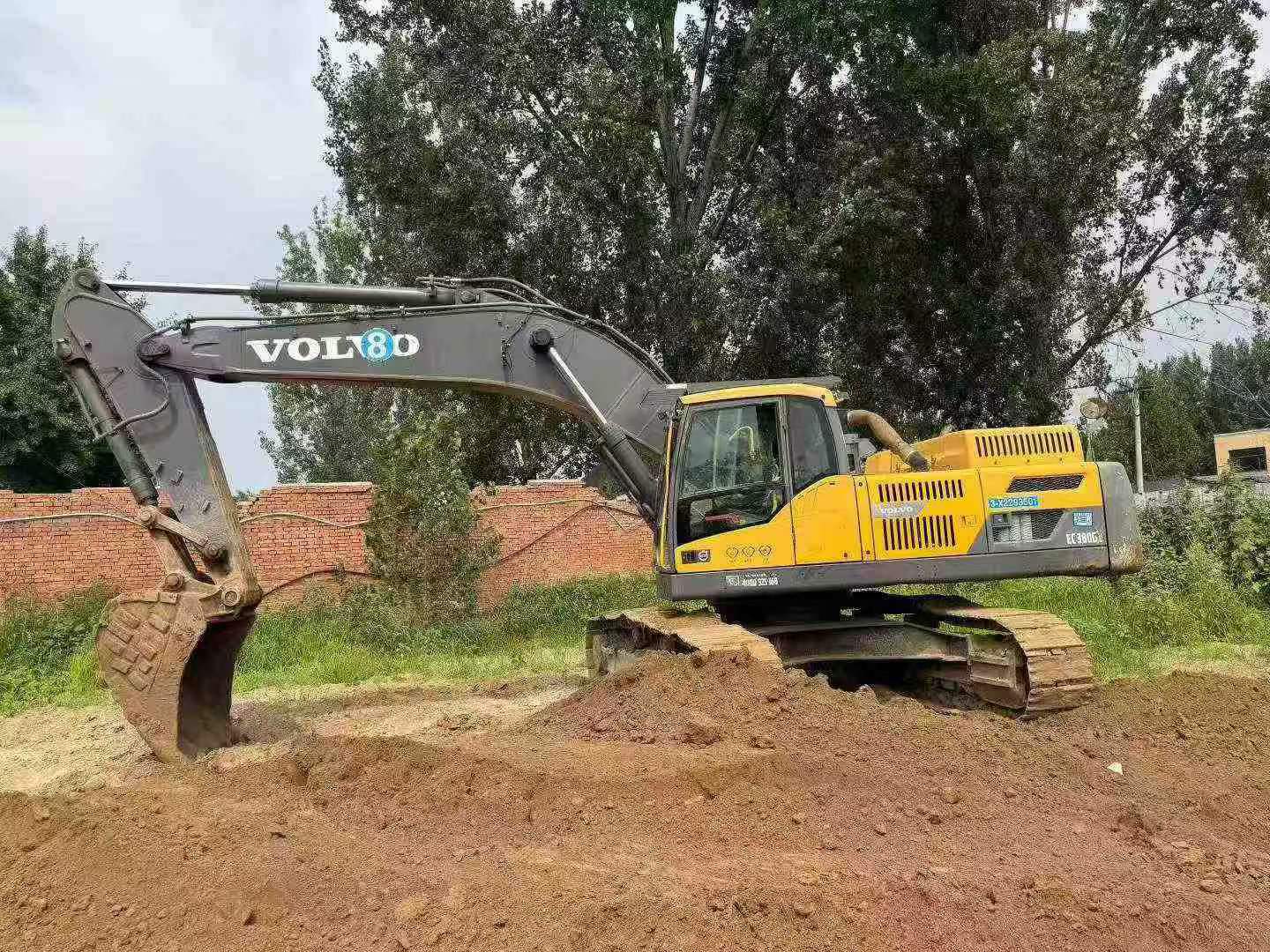 Buy Volvo EC380D Used Excavator / 1