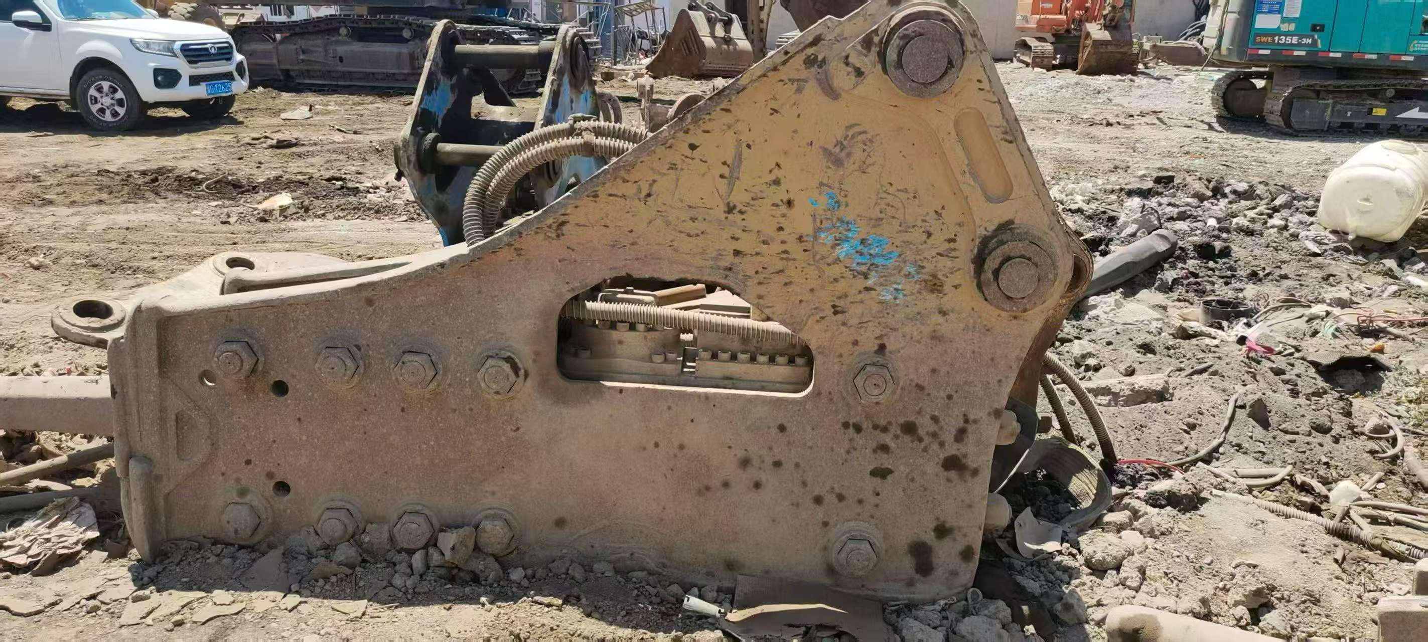 Buy XCMG XE490D Used Excavator / 2 Buy XCMG XE490D Used Excavator / 2