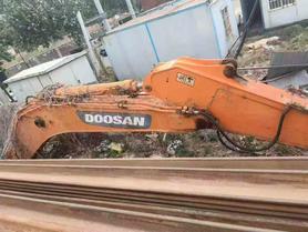 Buy Doosan DX520LC Used Excavator / 3 Buy Doosan DX520LC Used Excavator / 3