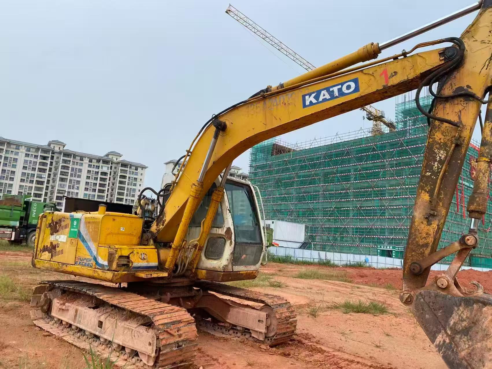 Buy Kato Used Excavator / 2 Buy Kato Used Excavator / 2