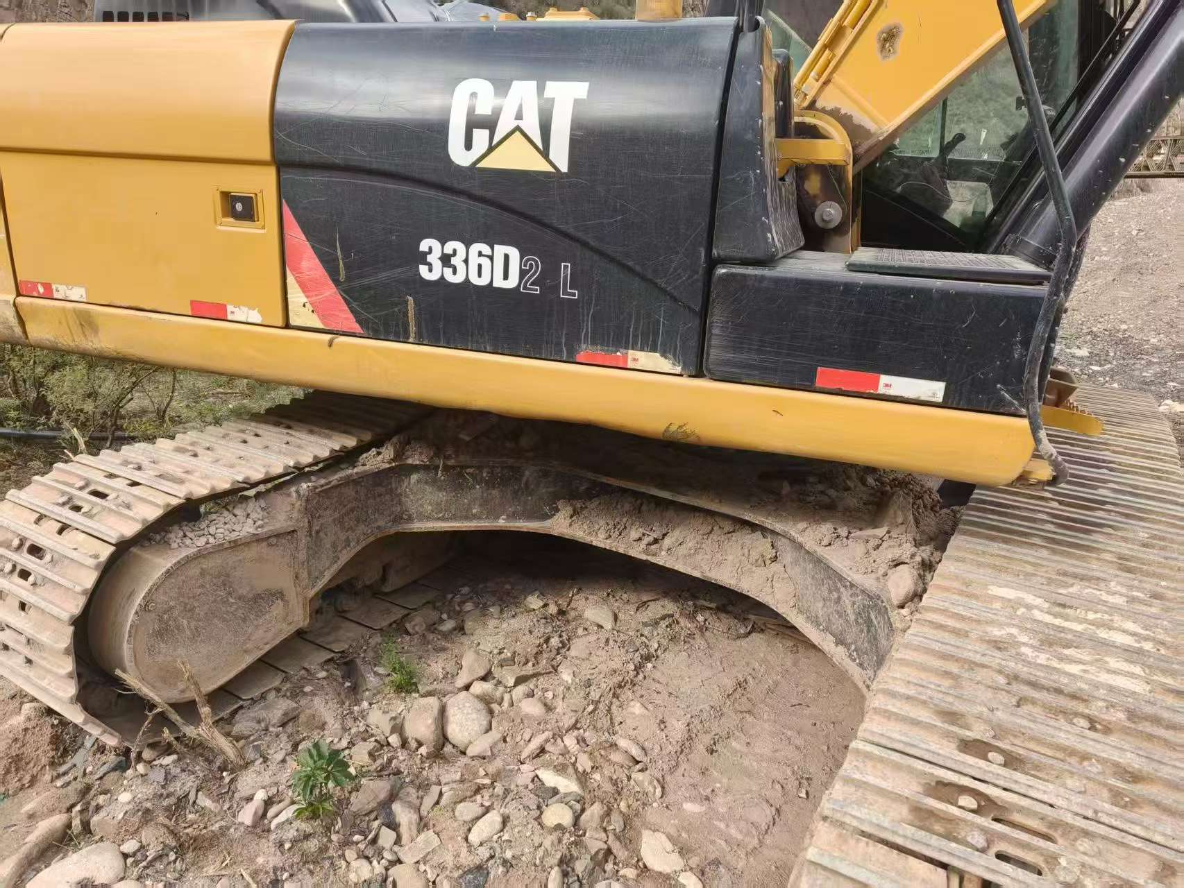 Buy Caterpillar 330B Used Excavator / 3 Buy Caterpillar 330B Used Excavator / 3