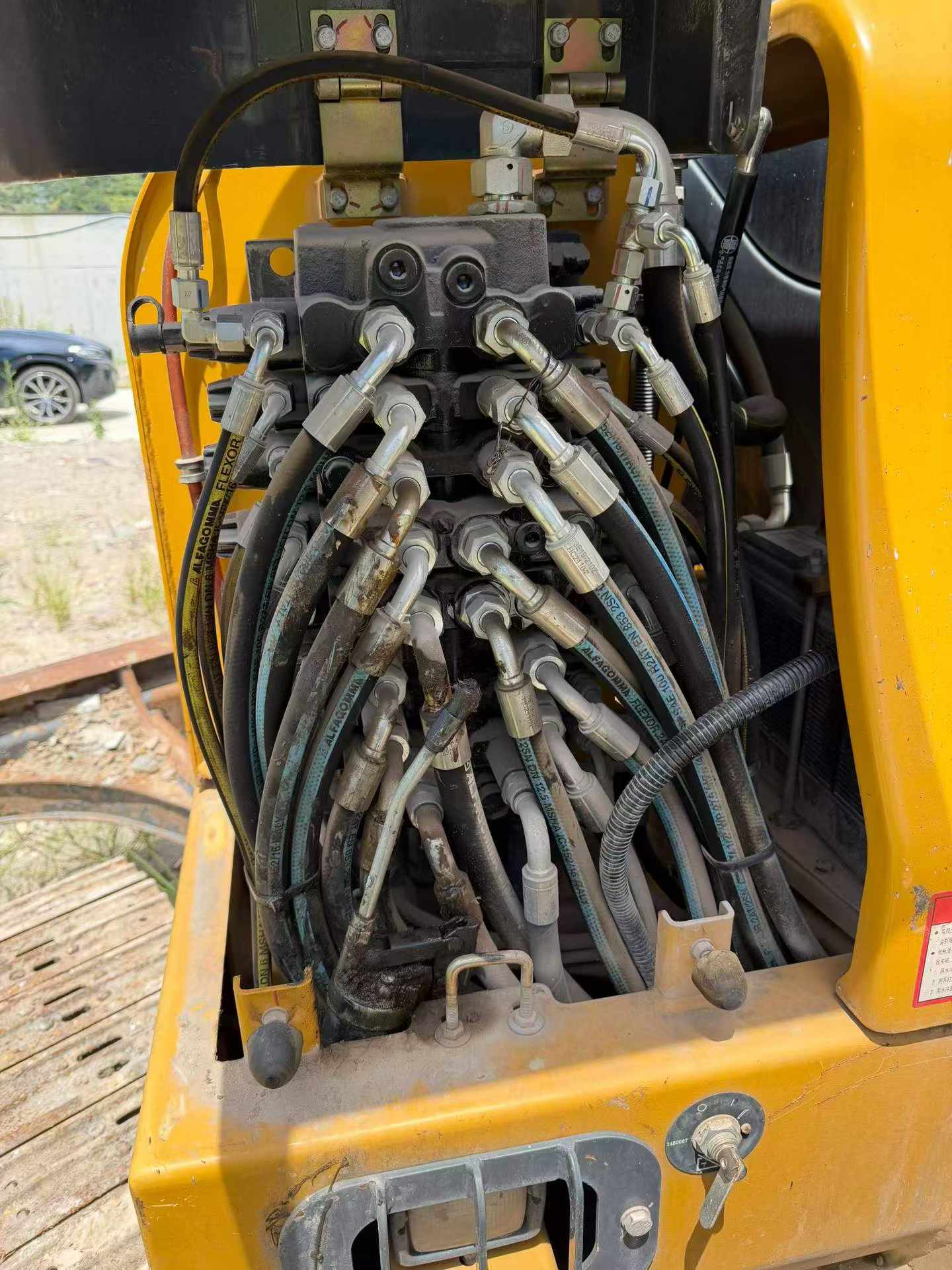 Buy XCMG XE60 Used Excavator / 6 Buy XCMG XE60 Used Excavator / 6