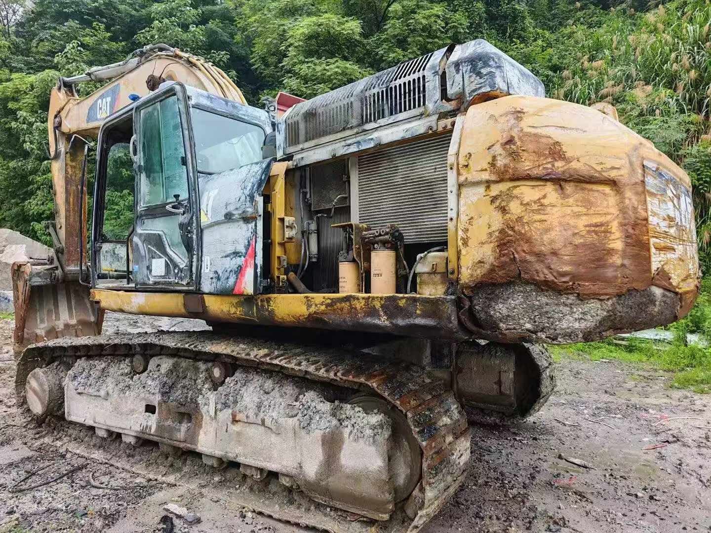 Buy Caterpillar 336E Used Excavator / 1