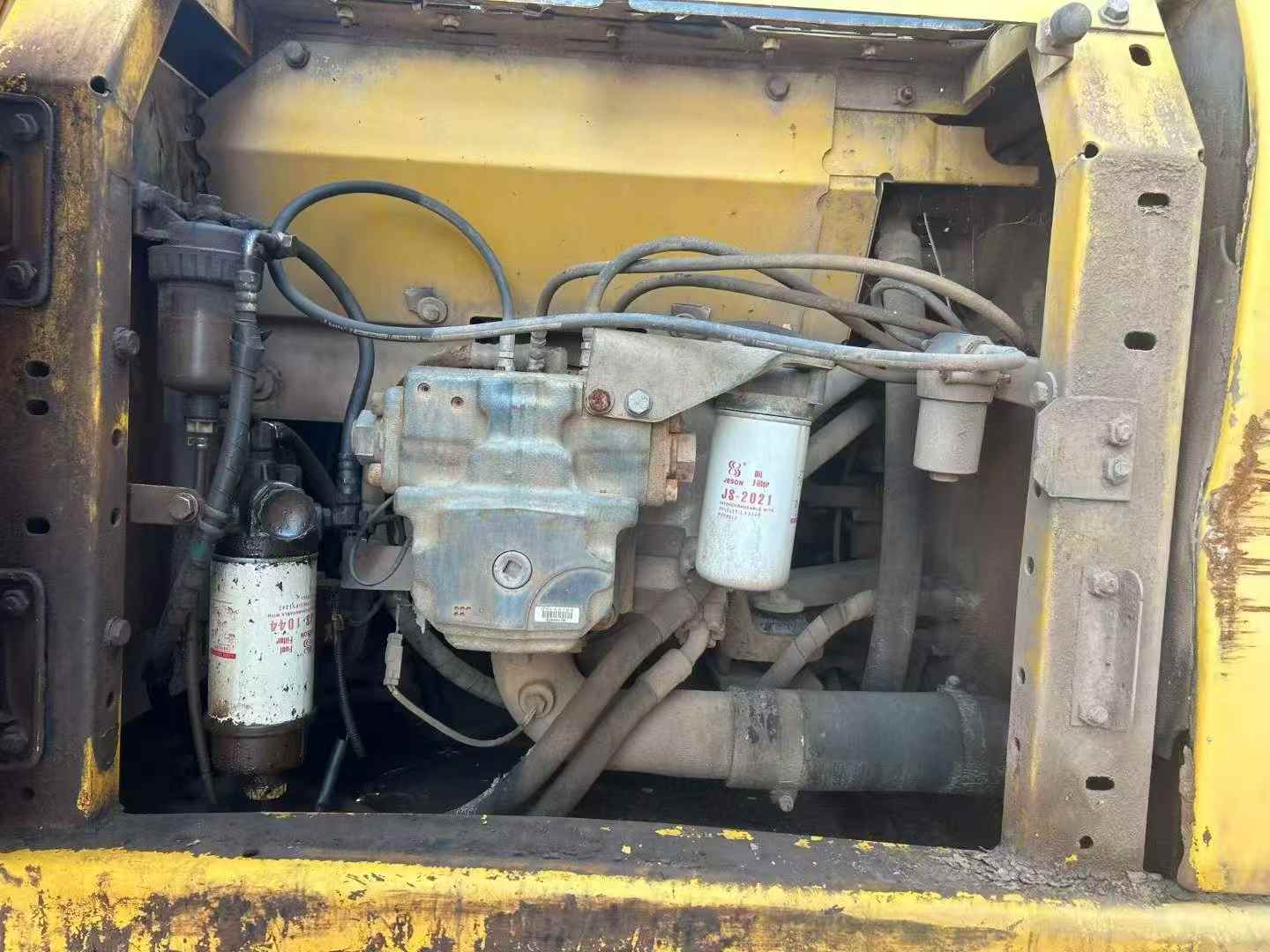 Buy Komatsu PC220-8 Used Excavator / 5 Buy Komatsu PC220-8 Used Excavator / 5