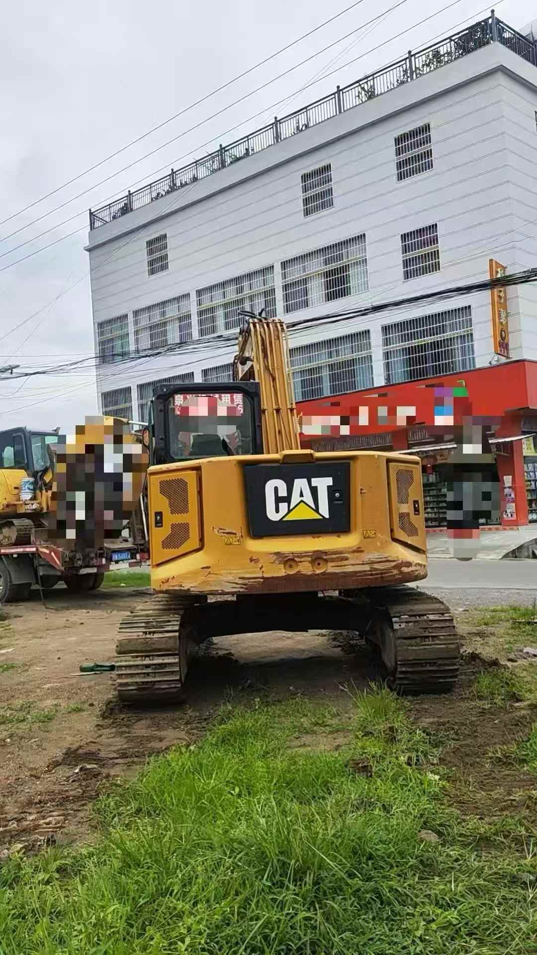 Buy Caterpillar CAT310 Used Excavator / 2 Buy Caterpillar CAT310 Used Excavator / 2