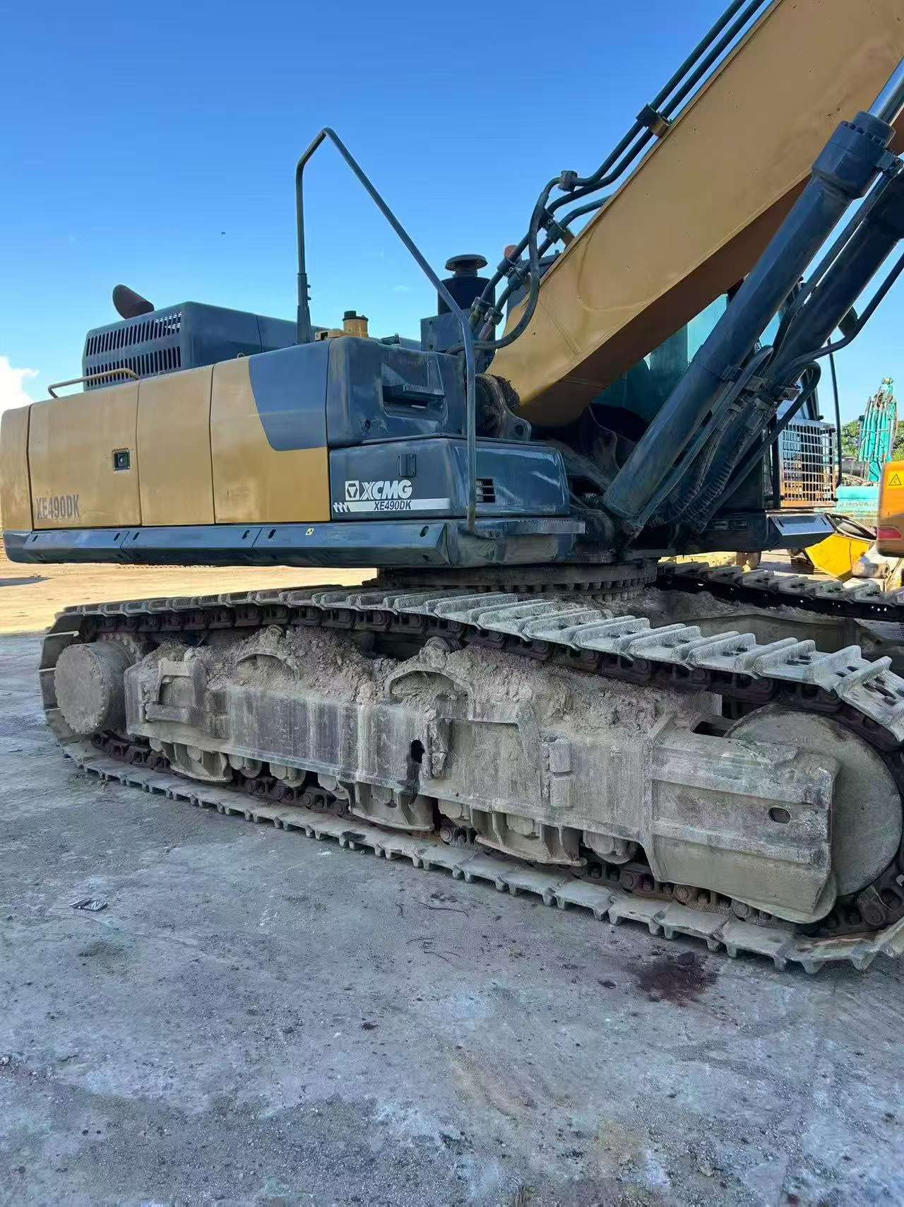 Buy XCMG XE490DK Used Excavator / 3 Buy XCMG XE490DK Used Excavator / 3