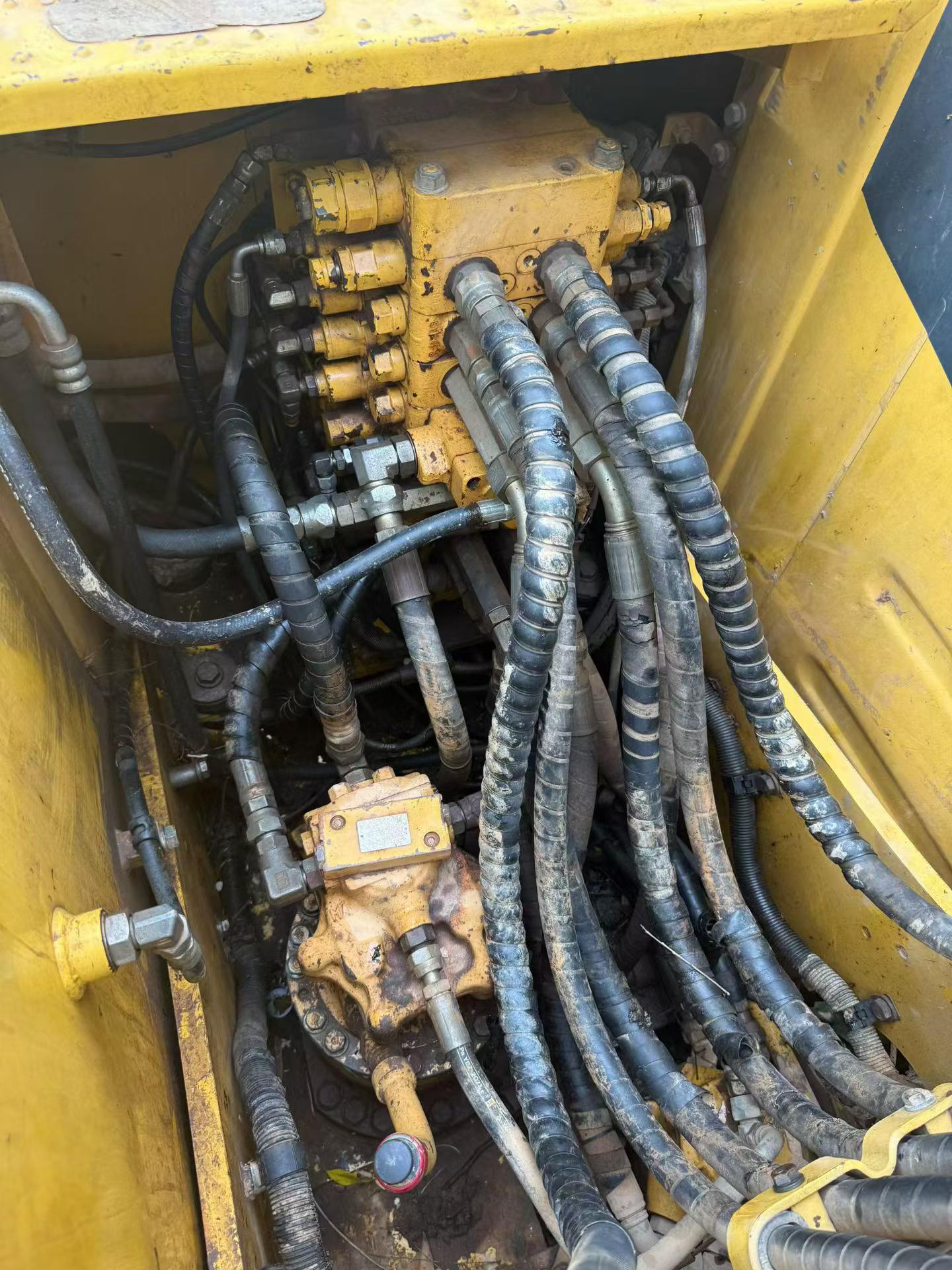Buy Komatsu PC110-7 Used Excavator / 3 Buy Komatsu PC110-7 Used Excavator / 3