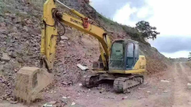 Buy Sumitomo SH130-5 Used Excavator / 1