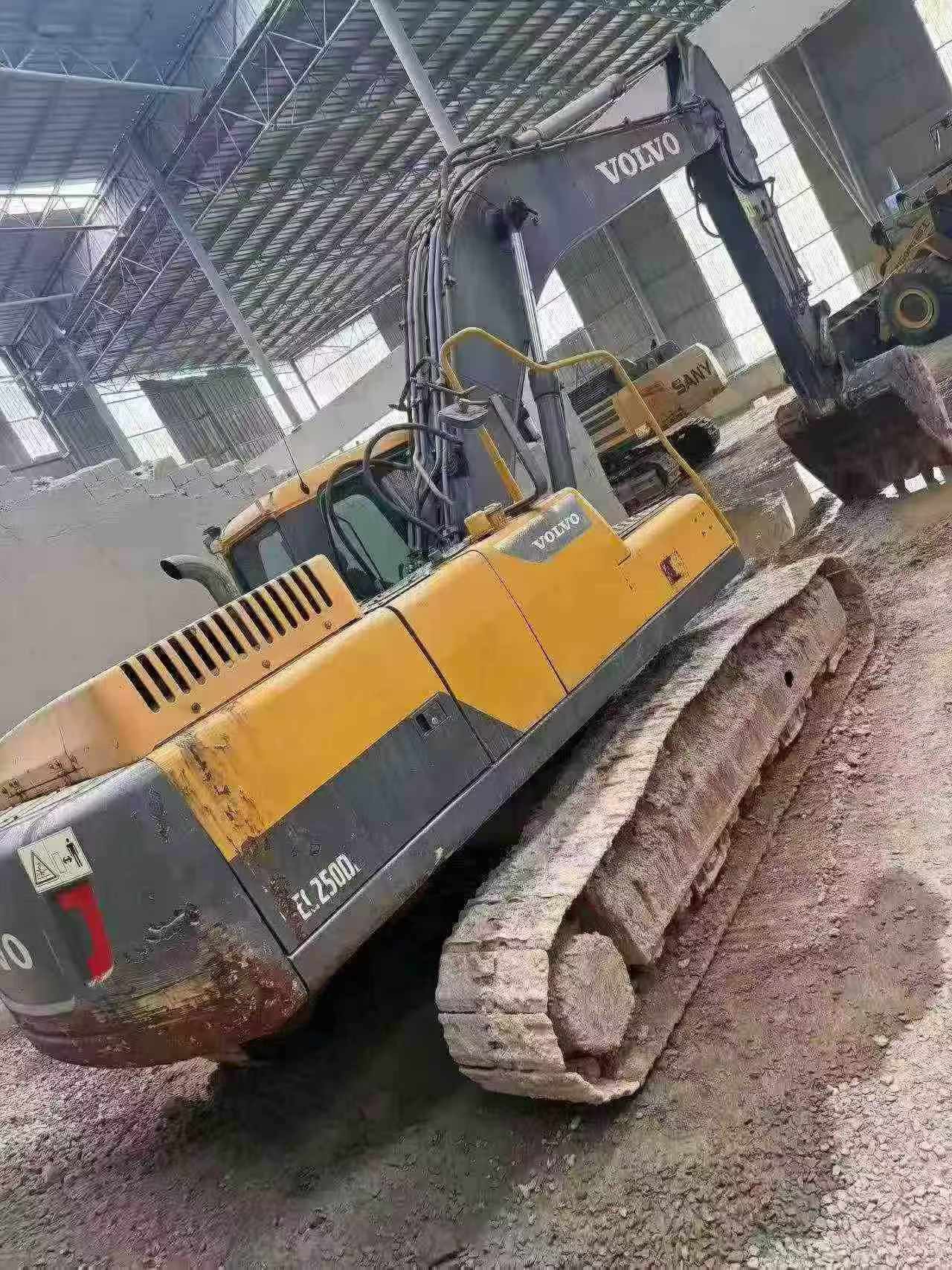 Buy Volvo EC250D Used Excavator / 8 Buy Volvo EC250D Used Excavator / 8