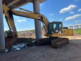 Buy Komatsu PC220-8 Used Excavator / 2 Buy Komatsu PC220-8 Used Excavator / 2