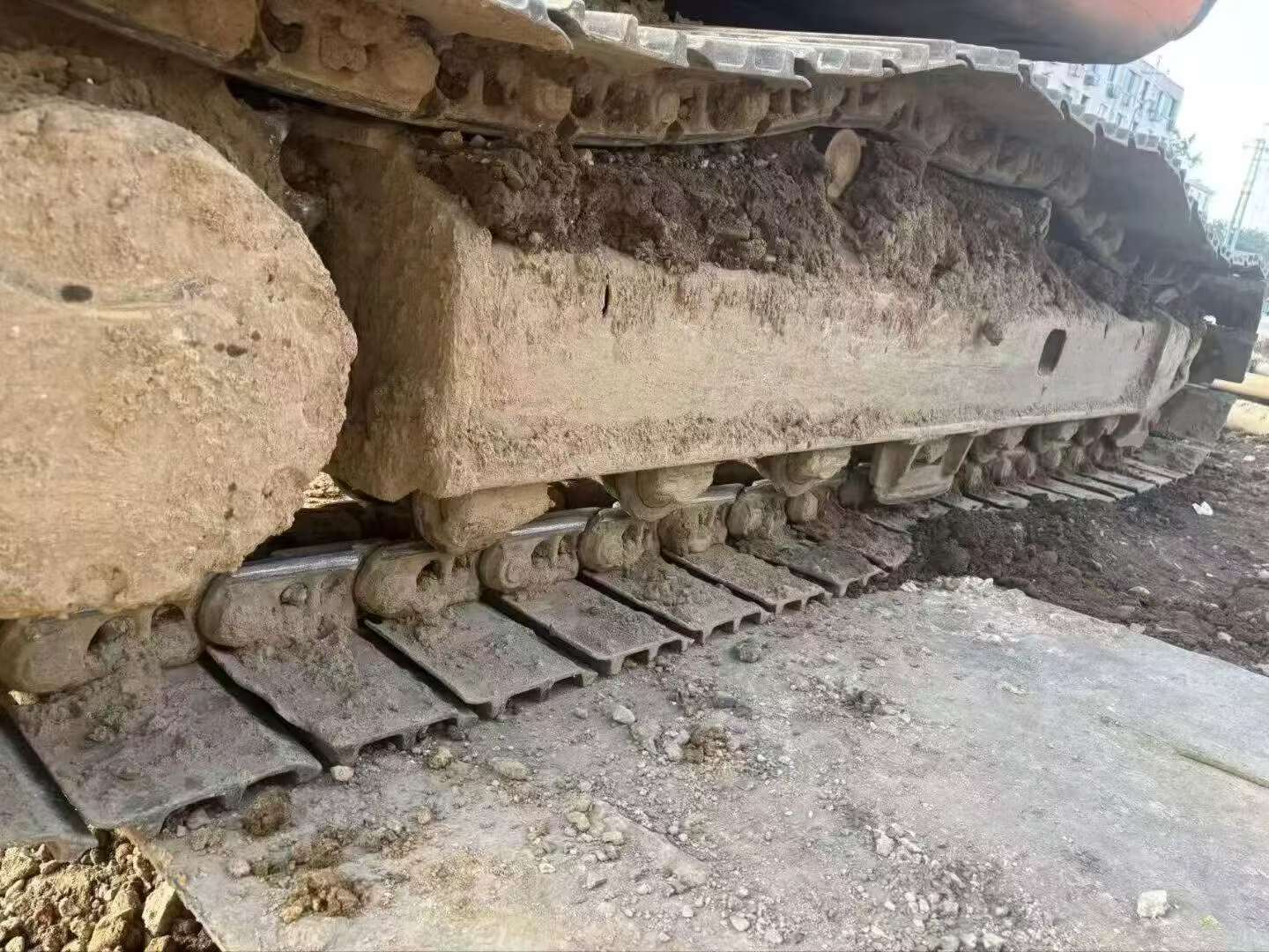 Buy Hitachi ZX200-6 Used Excavator / 4 Buy Hitachi ZX200-6 Used Excavator / 4