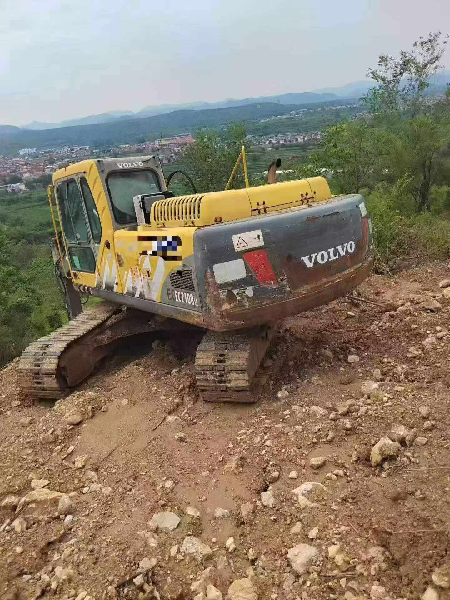 Buy Volvo EC210B Used Excavator / 1