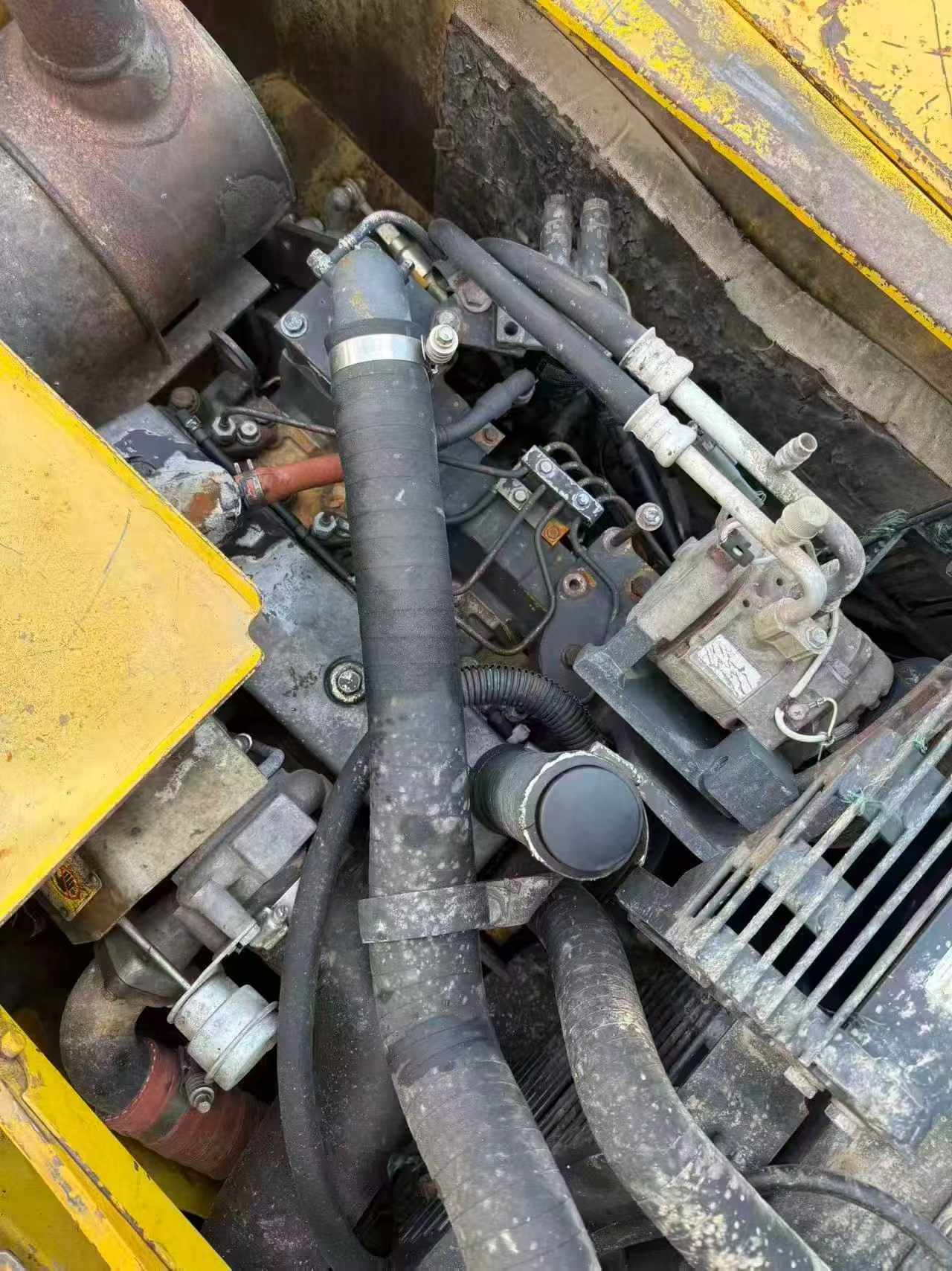 Buy Komatsu PC130-7 Used Excavator / 5