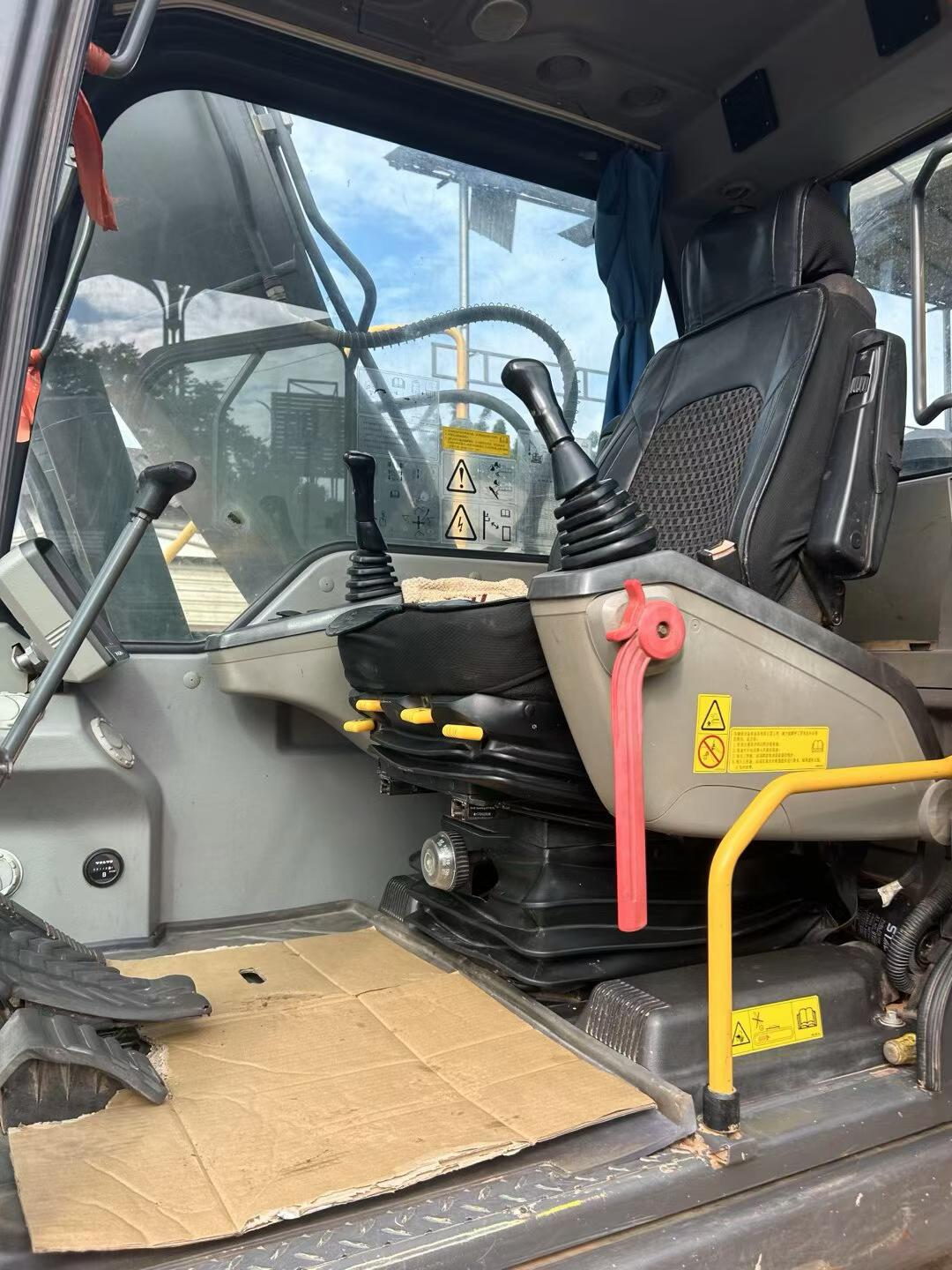 Buy Volvo EC140 Used Excavator / 9 Buy Volvo EC140 Used Excavator / 9