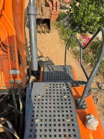 Buy Doosan DX380 Used Excavator / 7 Buy Doosan DX380 Used Excavator / 7