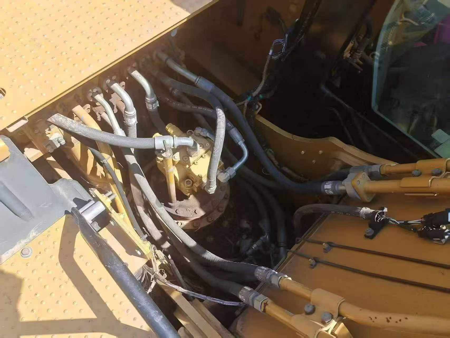 Buy Caterpillar 320GC Used Excavator / 3 Buy Caterpillar 320GC Used Excavator / 3