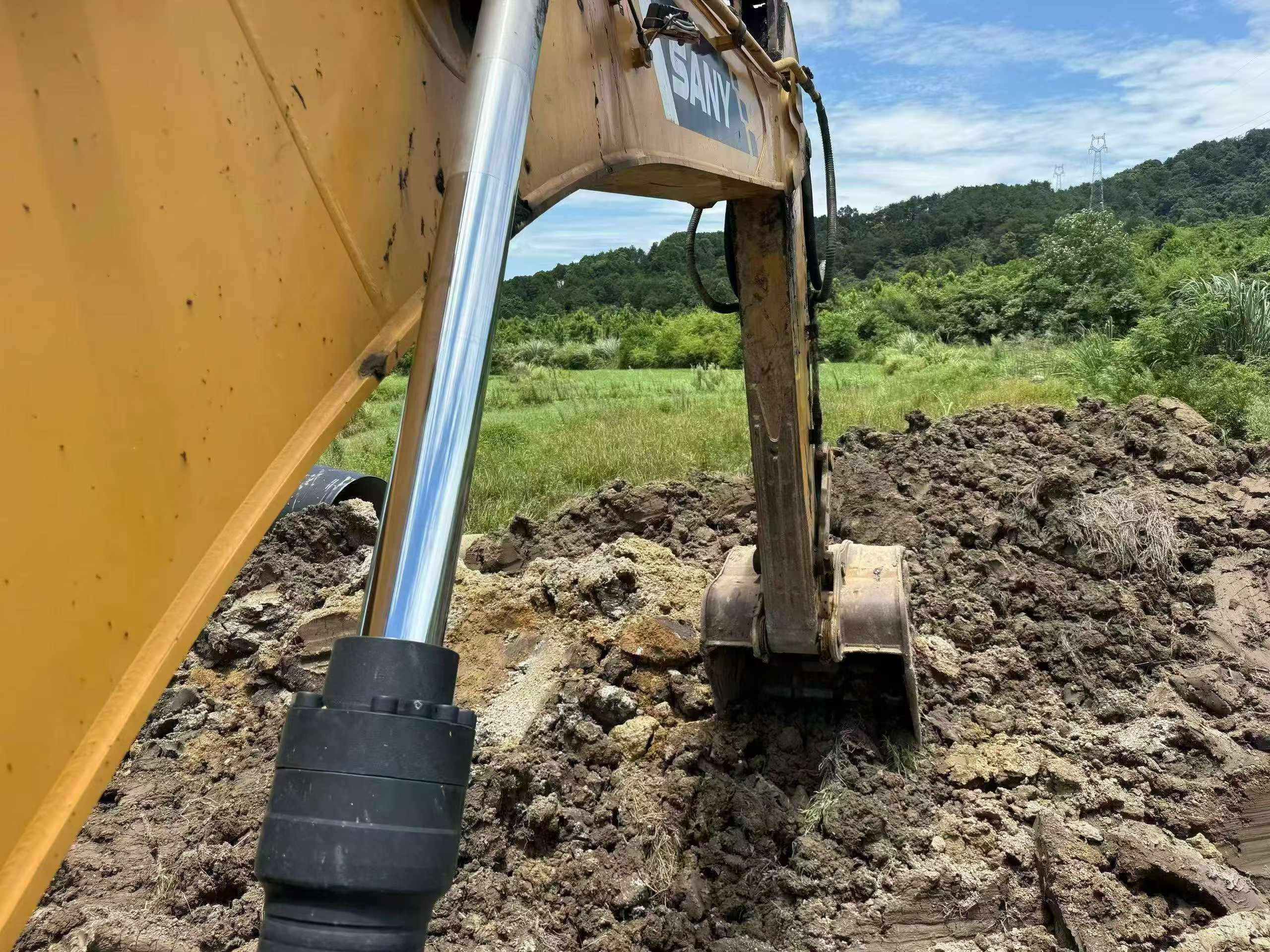Buy Sany SY365C Used Excavator / 8 Buy Sany SY365C Used Excavator / 8