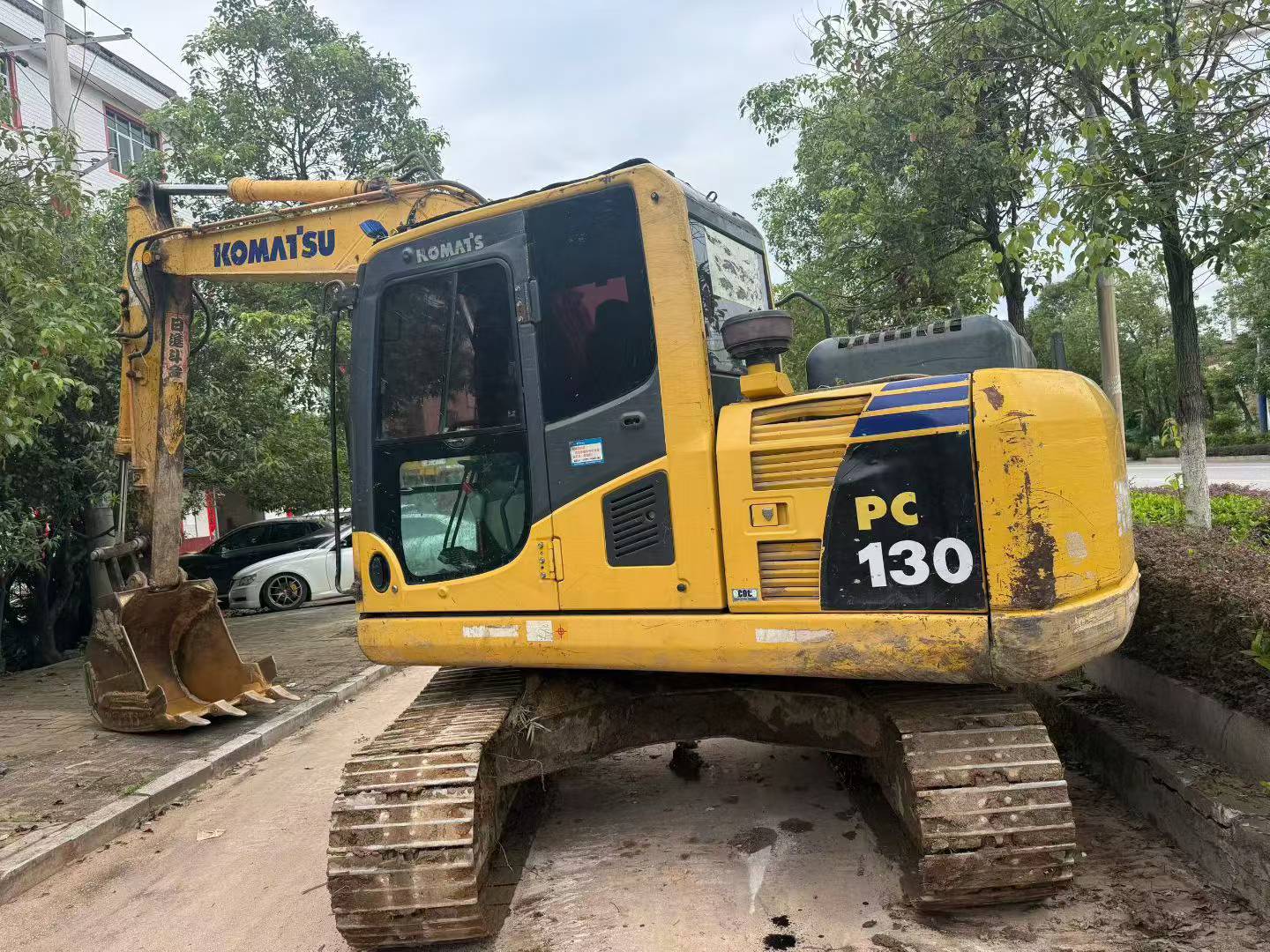 Buy Komatsu PC110-7 Used Excavator / 1