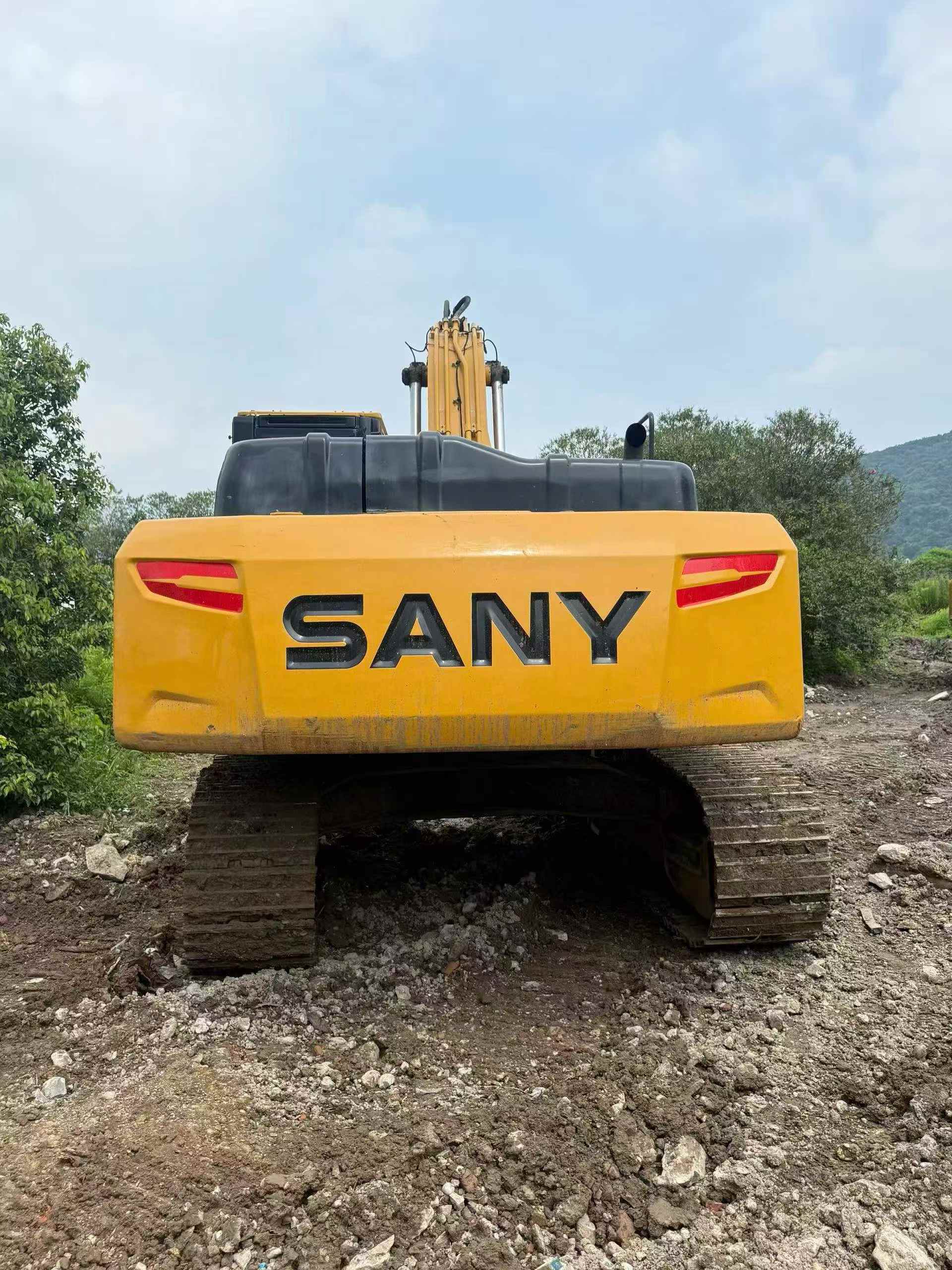 Buy Sany SY305C Used Excavator / 7 Buy Sany SY305C Used Excavator / 7