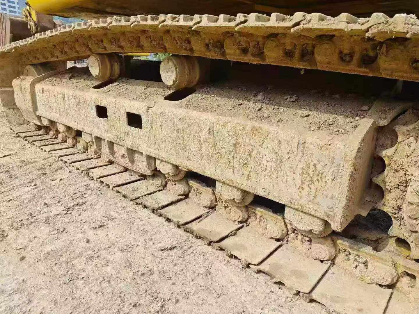 Buy Caterpillar 330B Used Excavator / 8 Buy Caterpillar 330B Used Excavator / 8