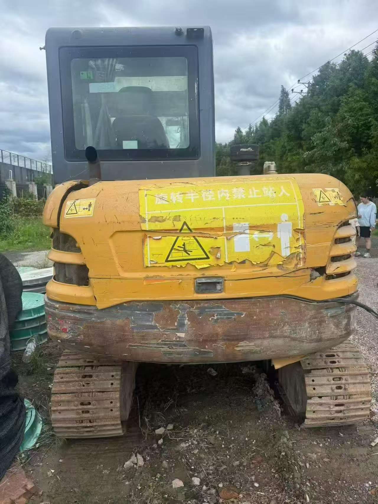 Buy XCMG XE60 Used Excavator / 6 Buy XCMG XE60 Used Excavator / 6