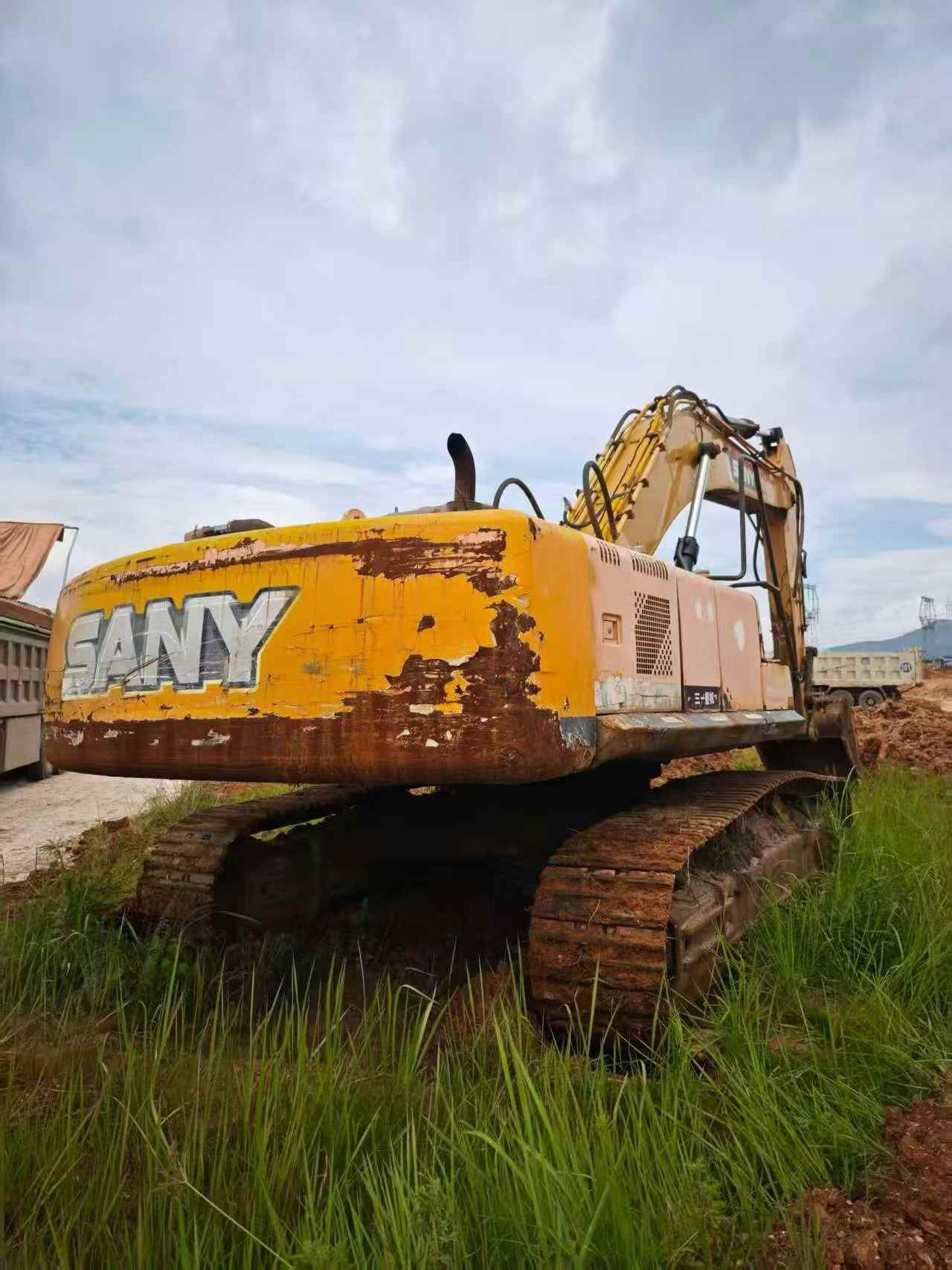 Buy Sany SY305C Used Excavator / 1
