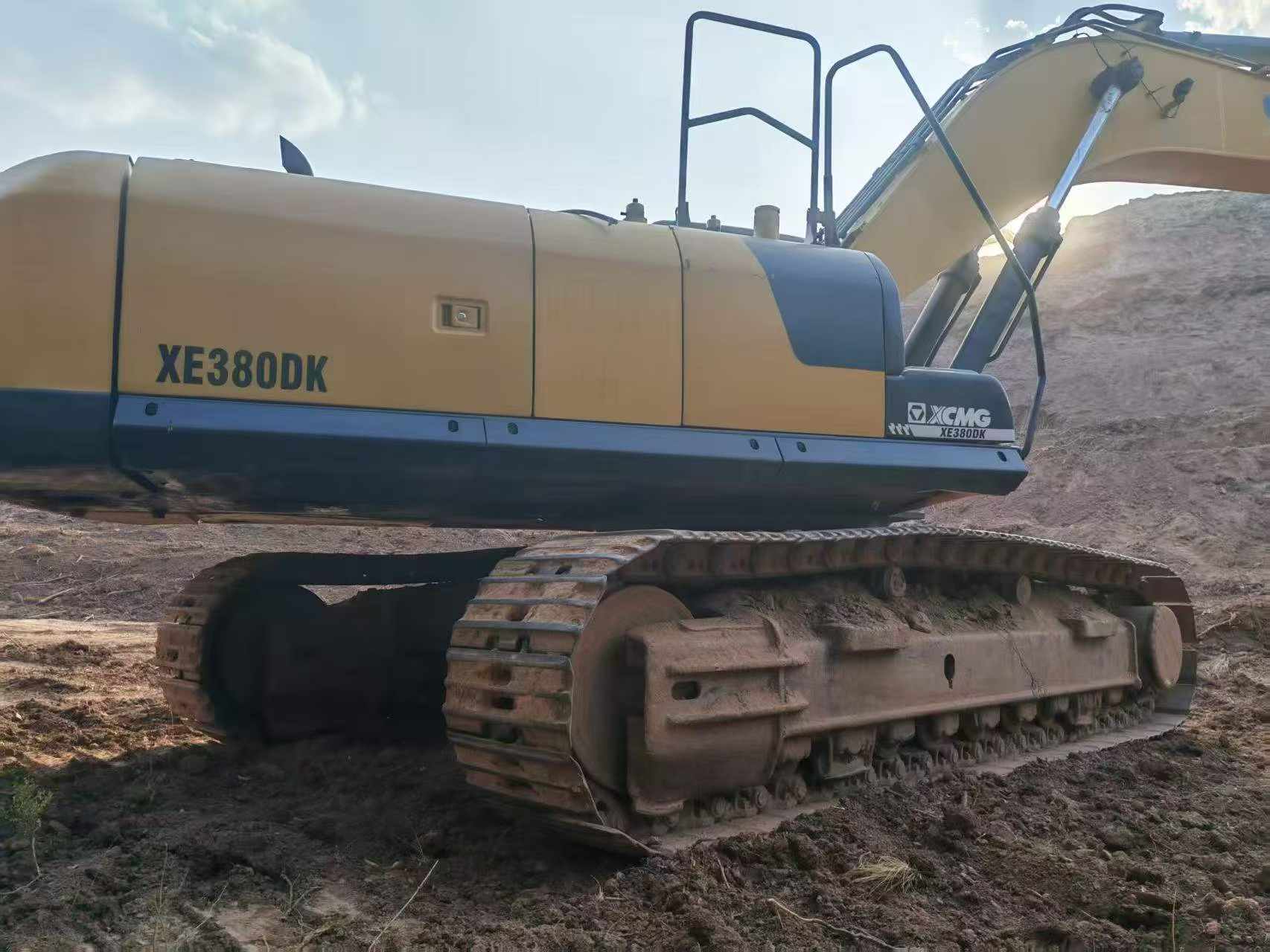 Buy XCMG XE370 Used Excavator / 1