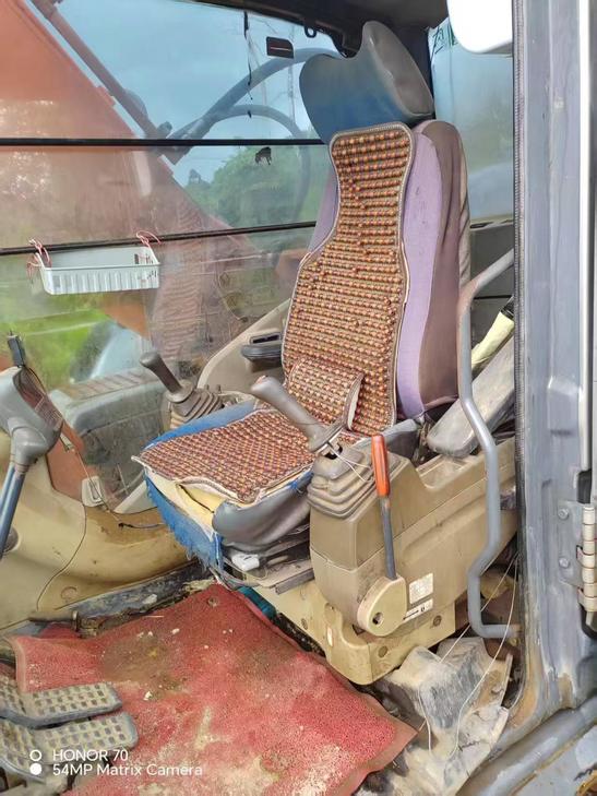 Buy Hitachi ZX260-3G Used Excavator / 1