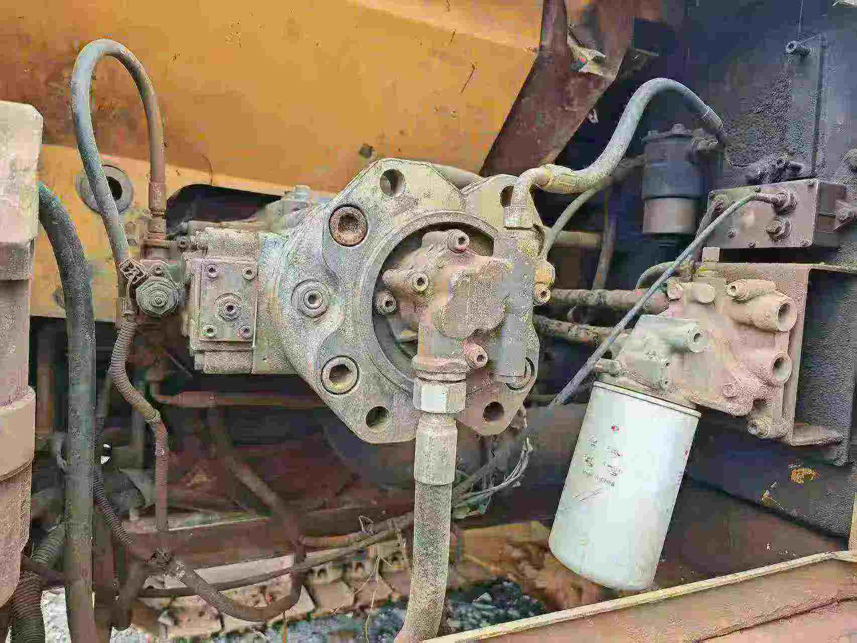 Buy Sany SY215C-8 Used Excavator / 9 Buy Sany SY215C-8 Used Excavator / 9
