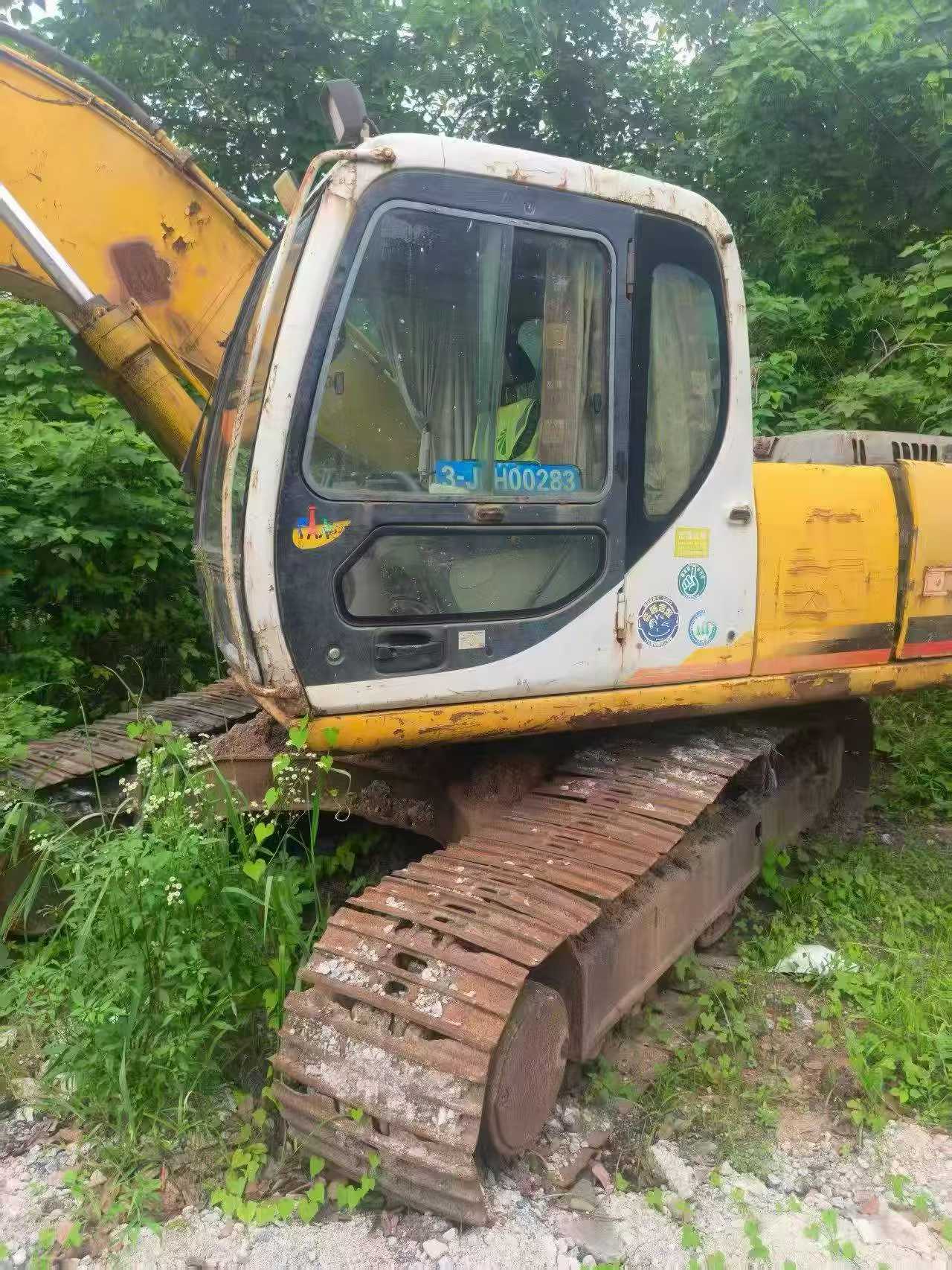 Buy Sumitomo SH200 Used Excavator / 2 Buy Sumitomo SH200 Used Excavator / 2