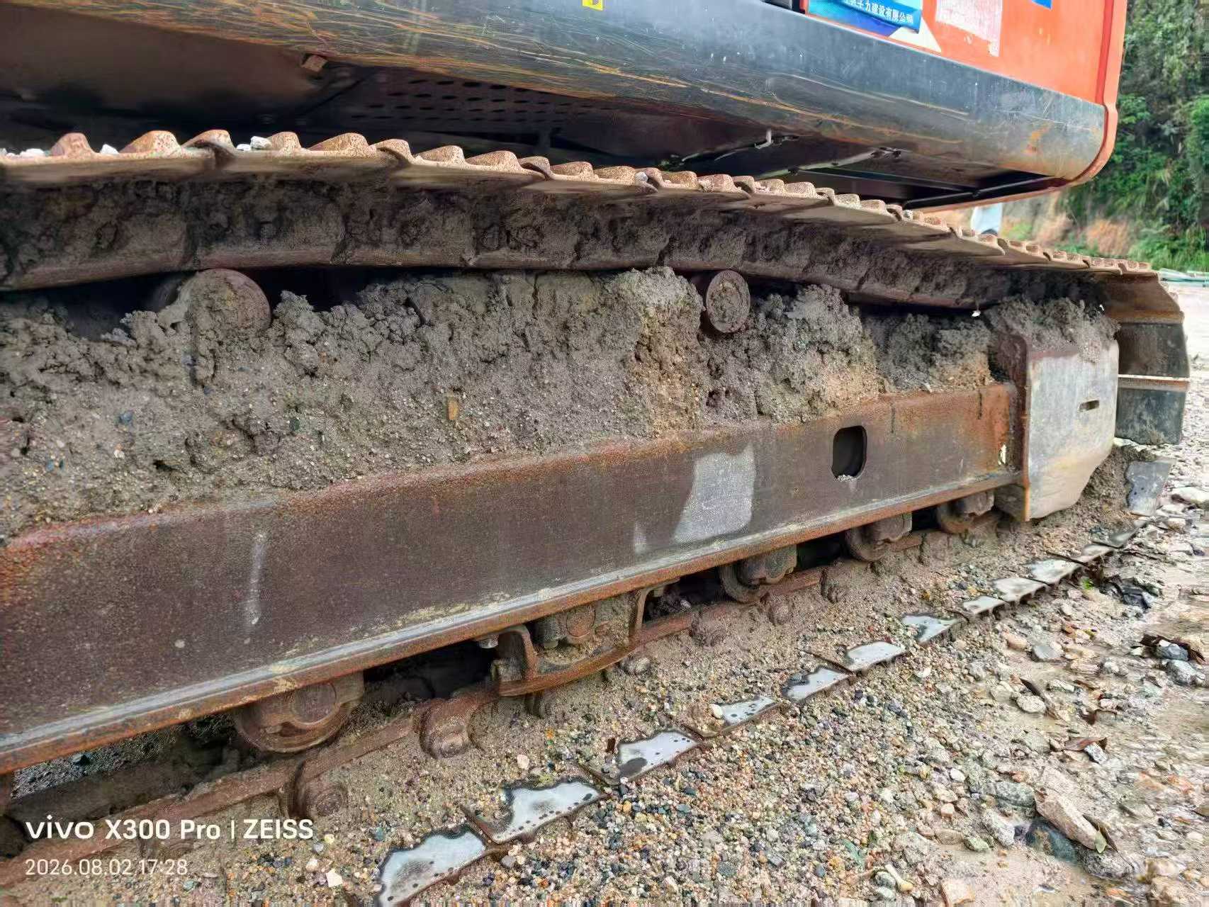 Buy Hitachi ZX195-5A Used Excavator / 6 Buy Hitachi ZX195-5A Used Excavator / 6
