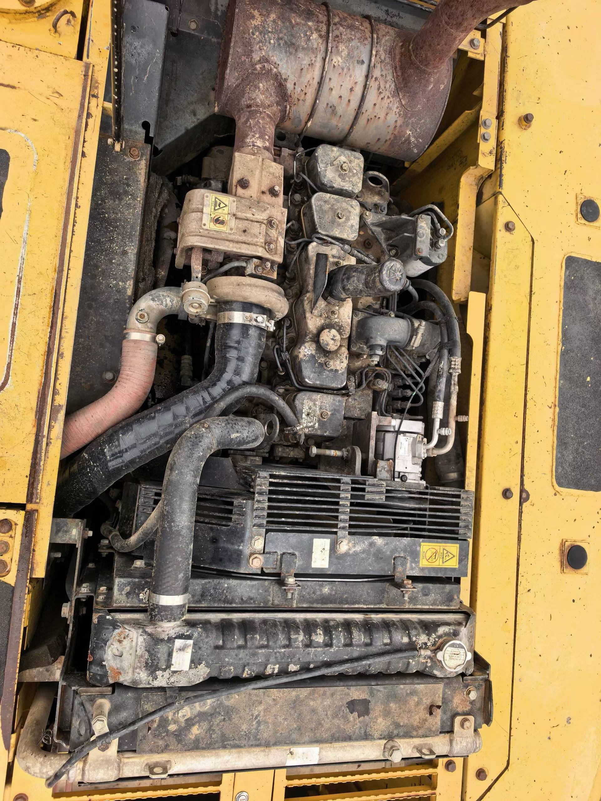 Buy Komatsu PC220-7 Used Excavator / 7