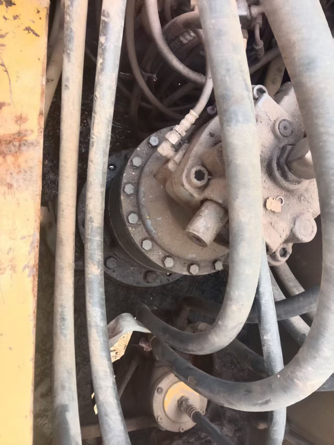 Buy Kato Used Excavator / 2 Buy Kato Used Excavator / 2