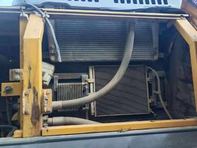Buy XCMG XE370 Used Excavator / 4 Buy XCMG XE370 Used Excavator / 4