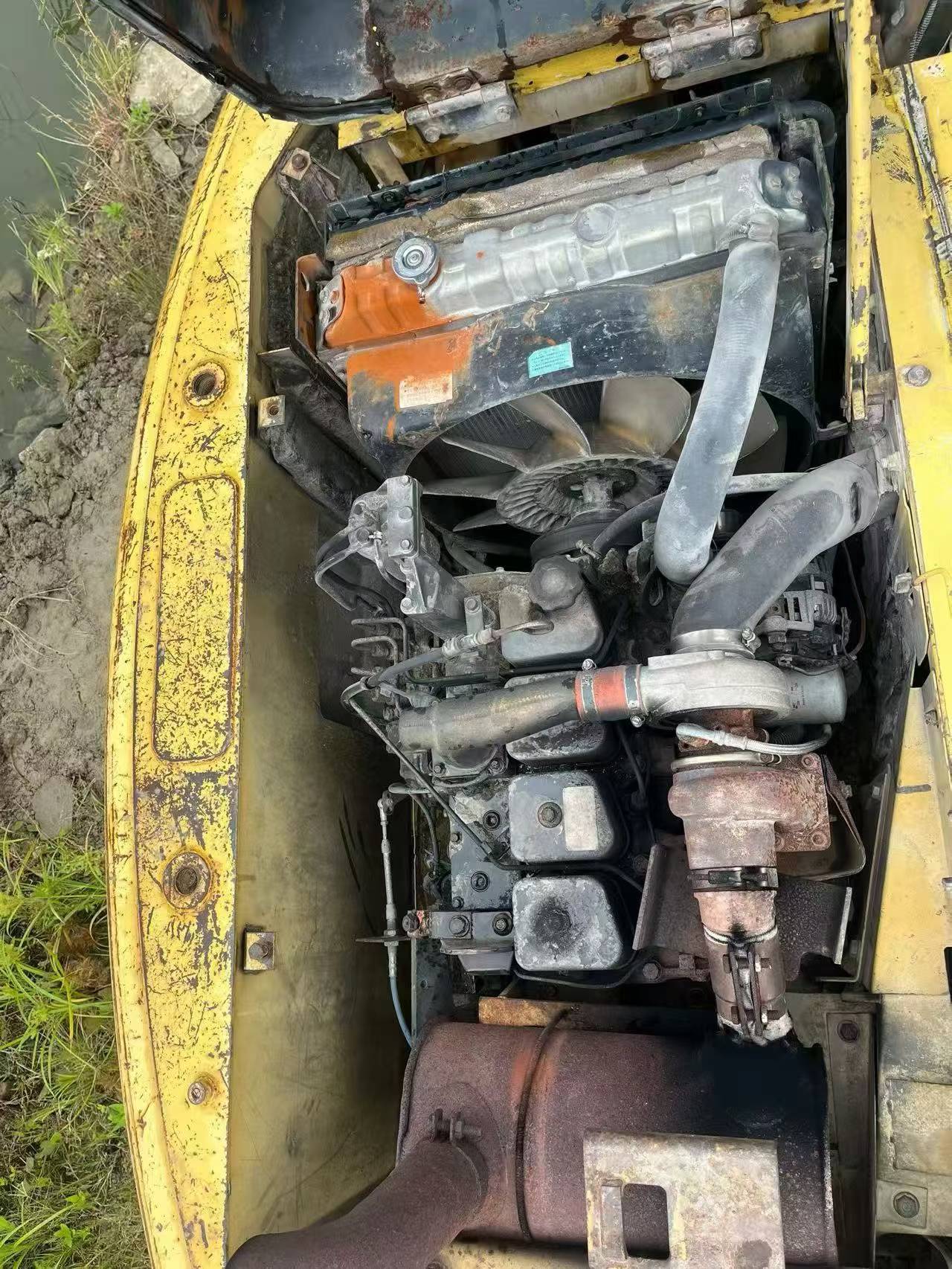 Buy Komatsu PC100-6E Used Excavator / 7