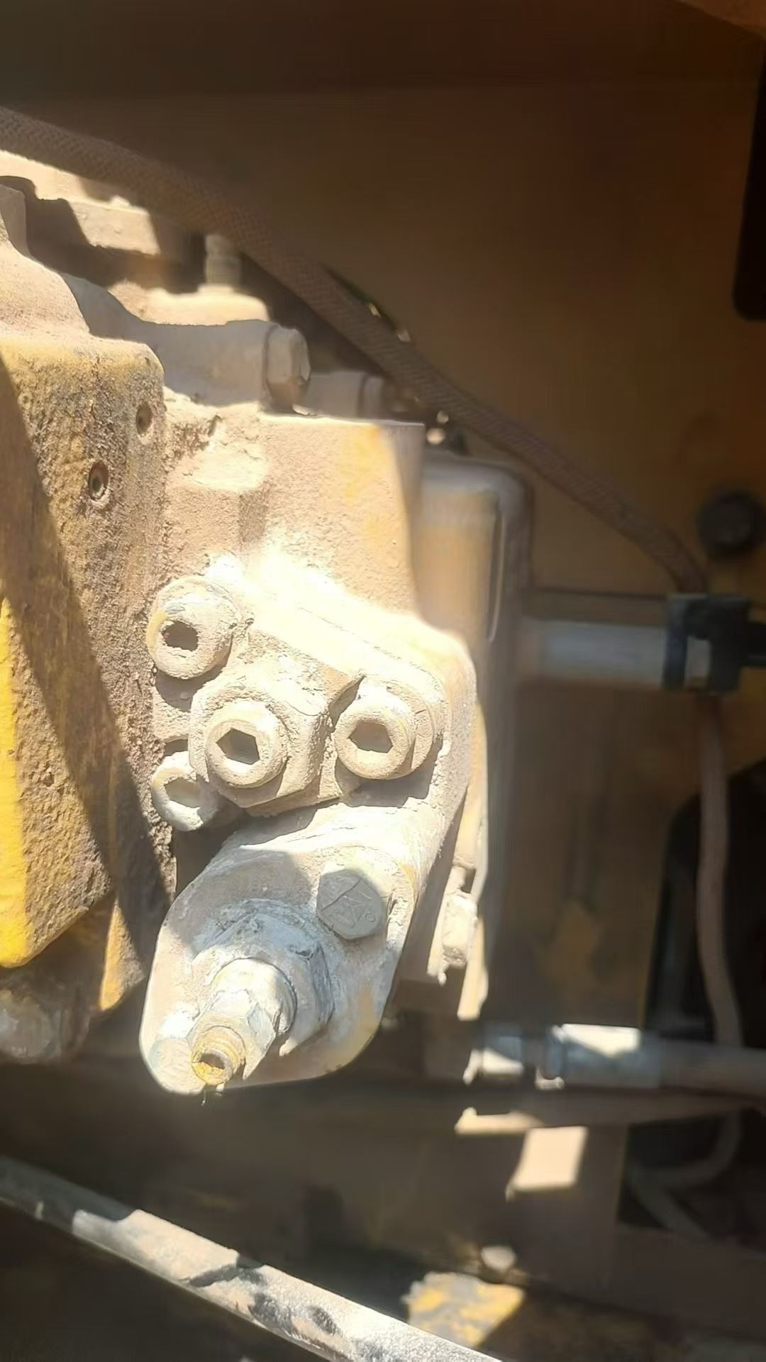 Buy Caterpillar 320D Used Excavator / 5 Buy Caterpillar 320D Used Excavator / 5