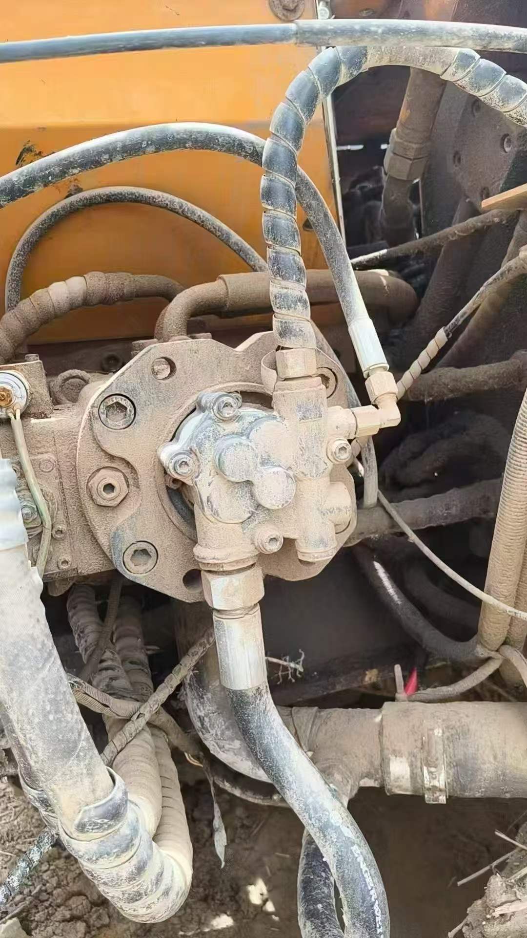 Buy Sany SY135 Used Excavator / 3 Buy Sany SY135 Used Excavator / 3
