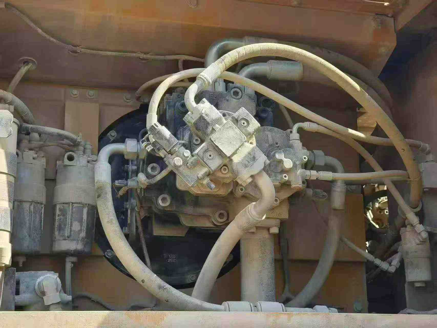 Buy Sany SY550H Used Excavator / 2 Buy Sany SY550H Used Excavator / 2