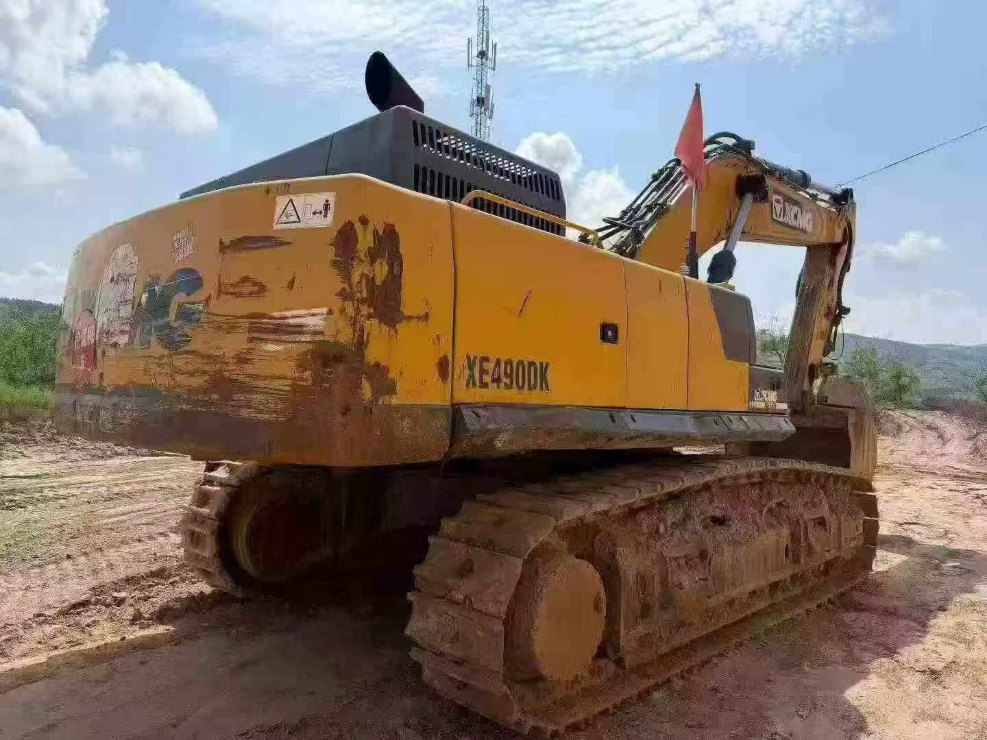 Buy XCMG XE490D Used Excavator / 2 Buy XCMG XE490D Used Excavator / 2