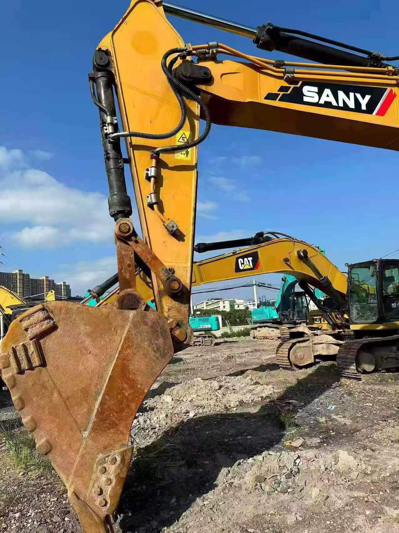 Buy Sany SY375H Used Excavator / 3 Buy Sany SY375H Used Excavator / 3