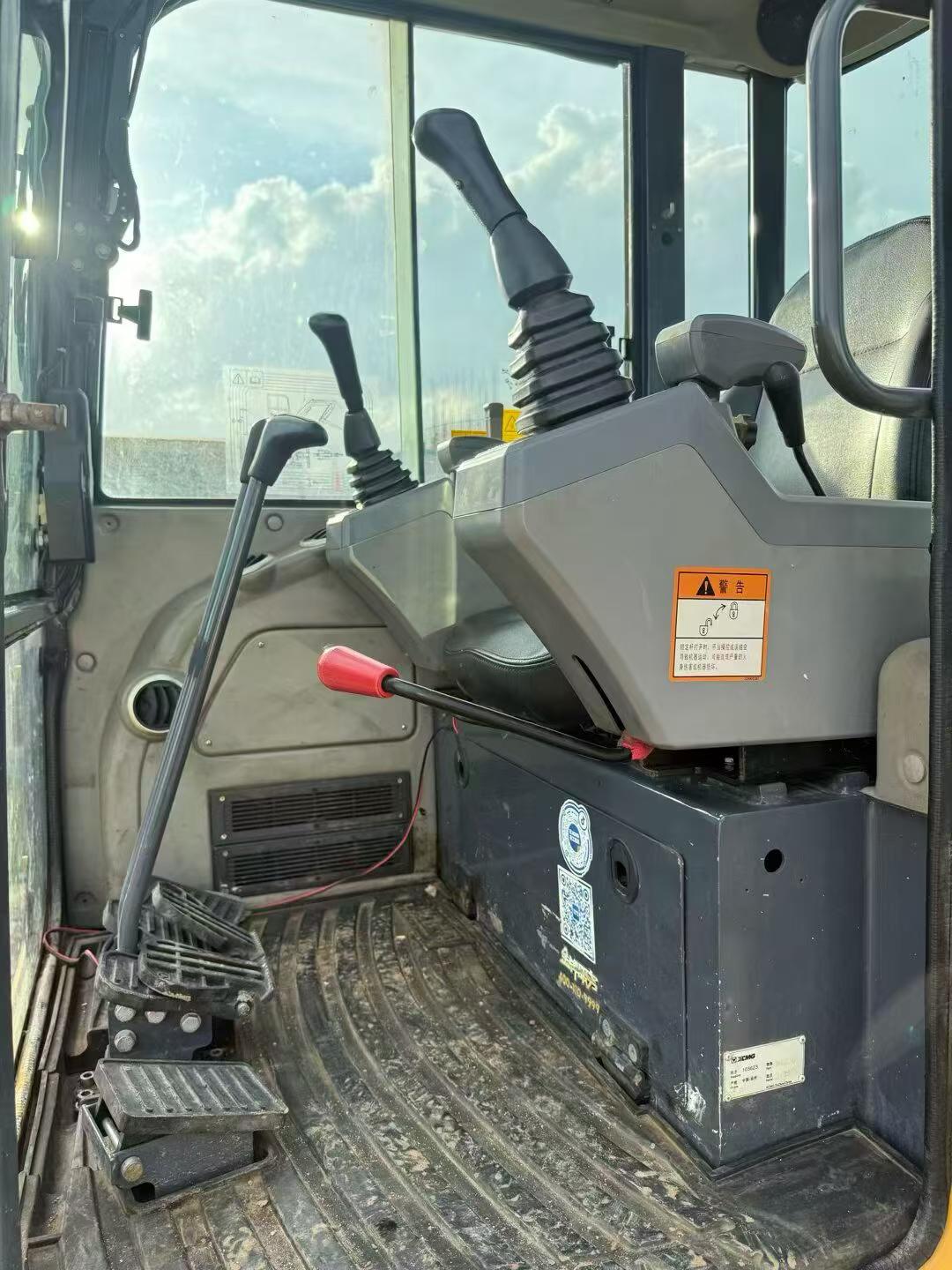 Buy XCMG XE35U Used Excavator / 5 Buy XCMG XE35U Used Excavator / 5
