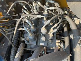 Buy XCMG XE490DK Used Excavator / 4 Buy XCMG XE490DK Used Excavator / 4
